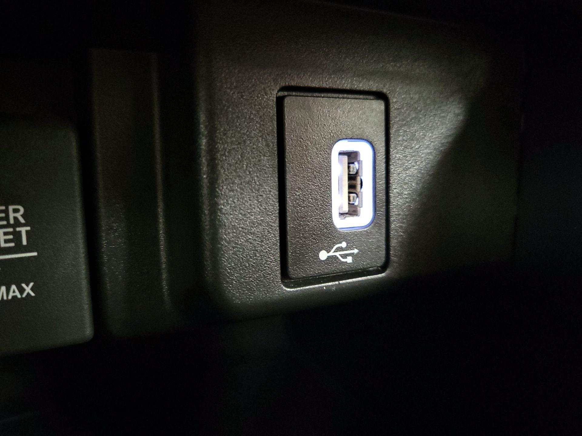 Thumbnail: 2019 Honda Accord - 18