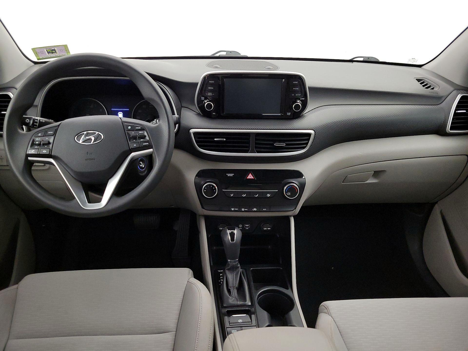 Thumbnail: 2019 Hyundai Tucson - 9
