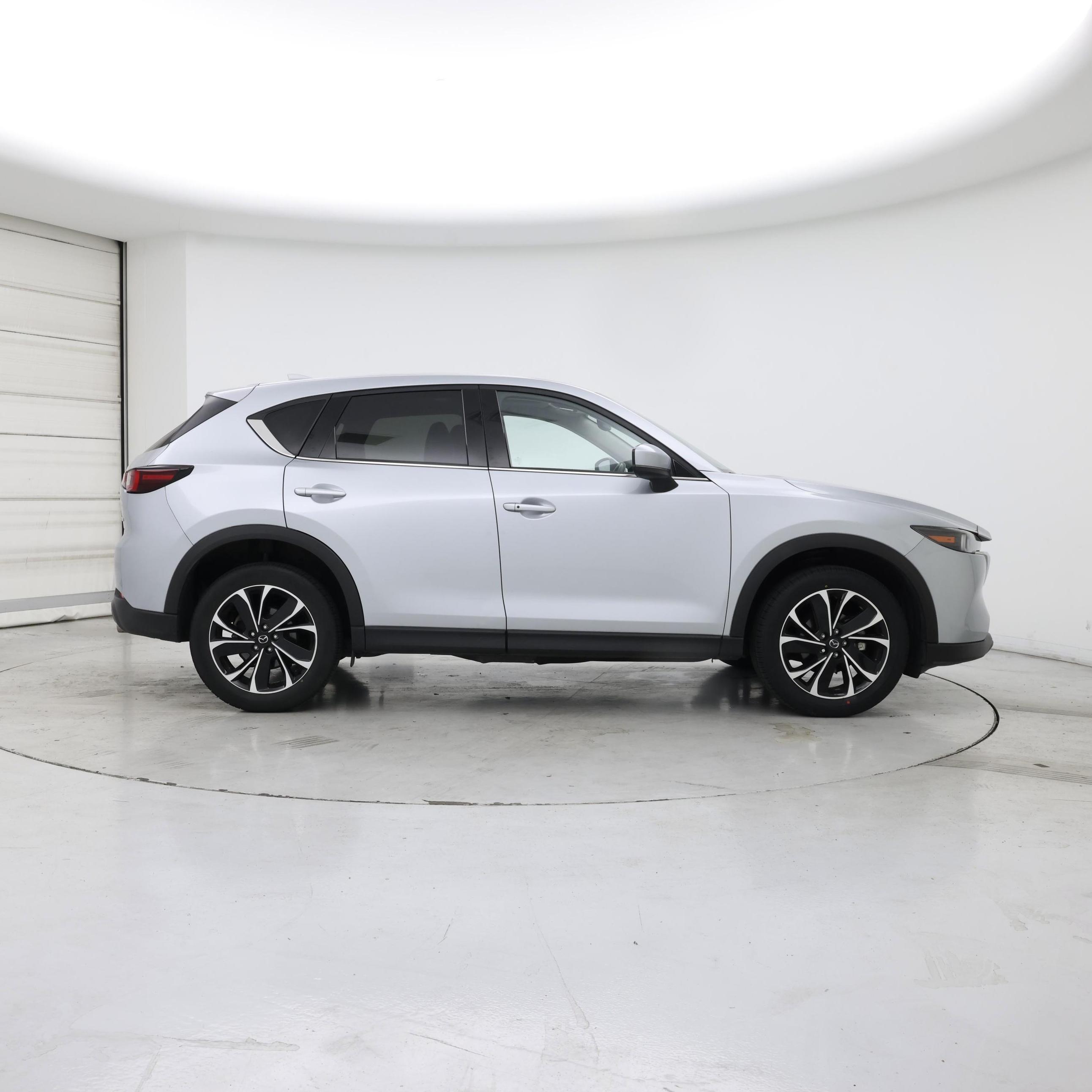 Thumbnail: 2022 Mazda CX-5 - 7