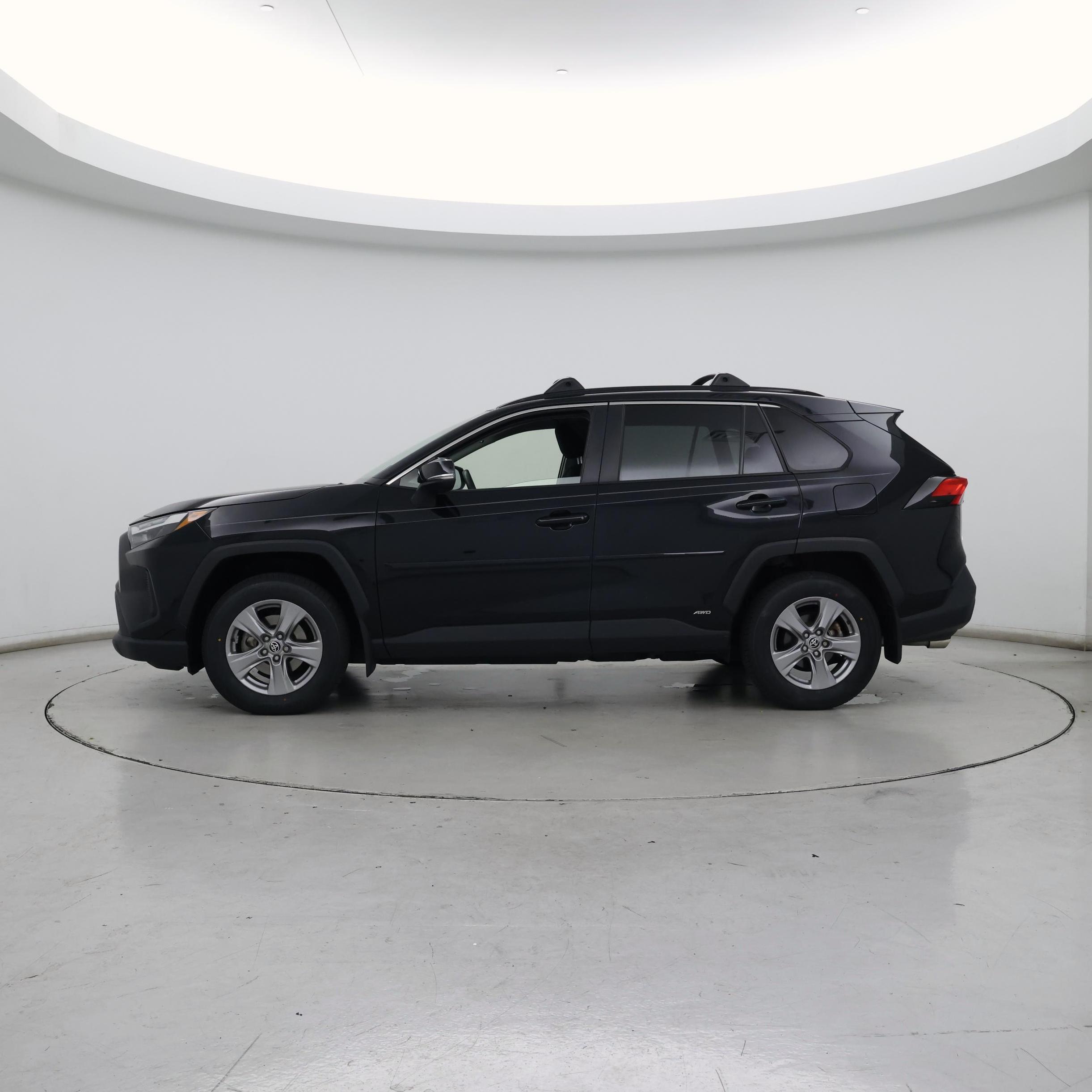 Thumbnail: 2023 Toyota RAV4 - 3
