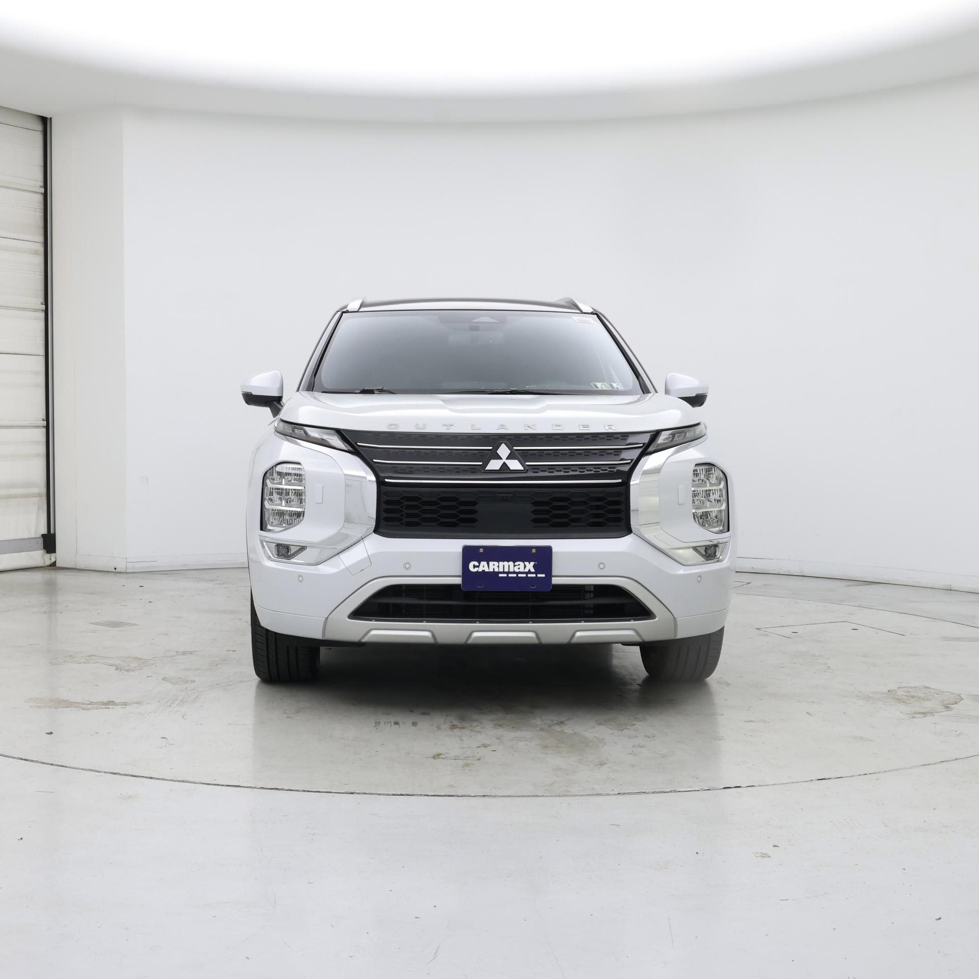 Thumbnail: 2024 Mitsubishi Outlander - 5