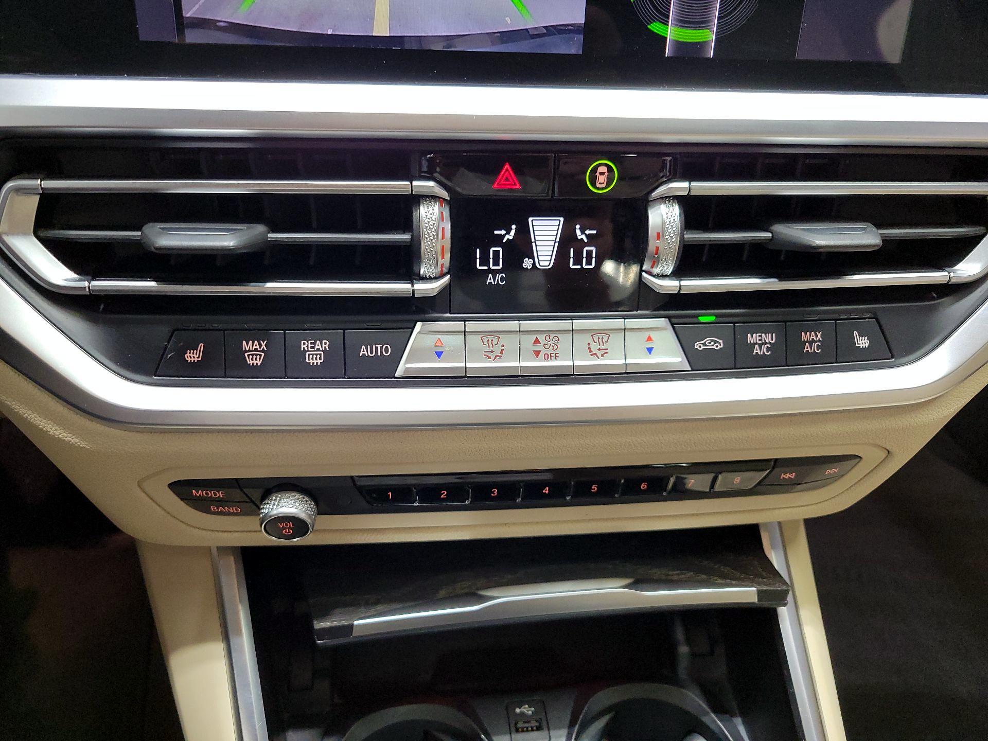 Thumbnail: 2022 BMW 4 Series - 17