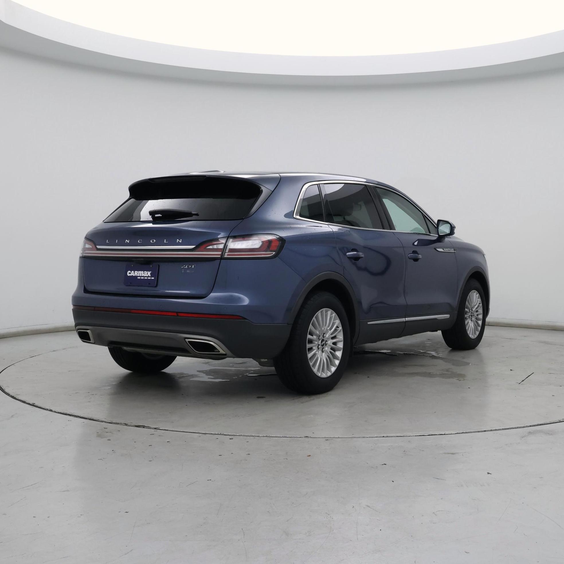 Thumbnail: 2019 Lincoln Nautilus - 8