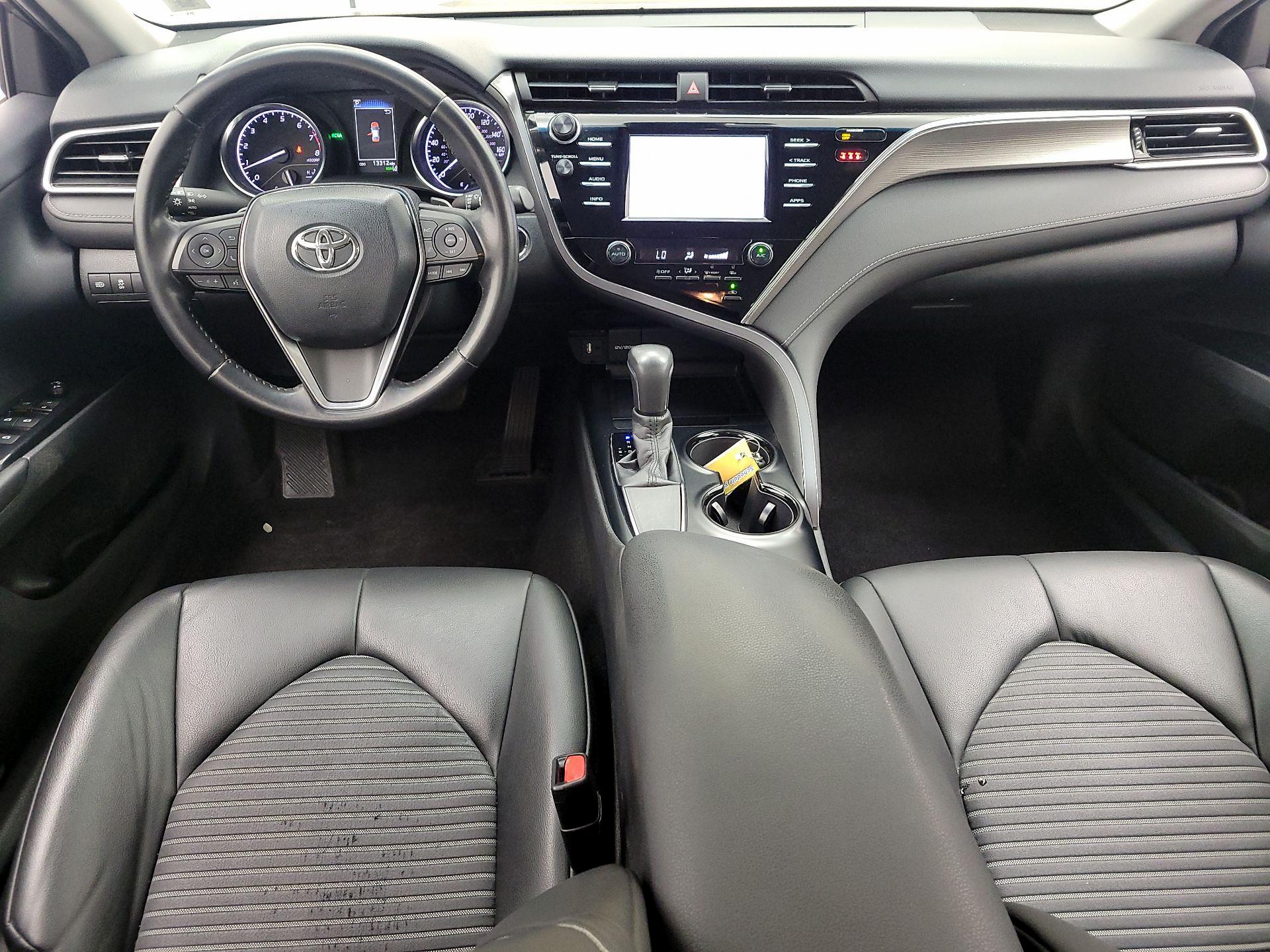 Thumbnail: 2018 Toyota Camry - 9