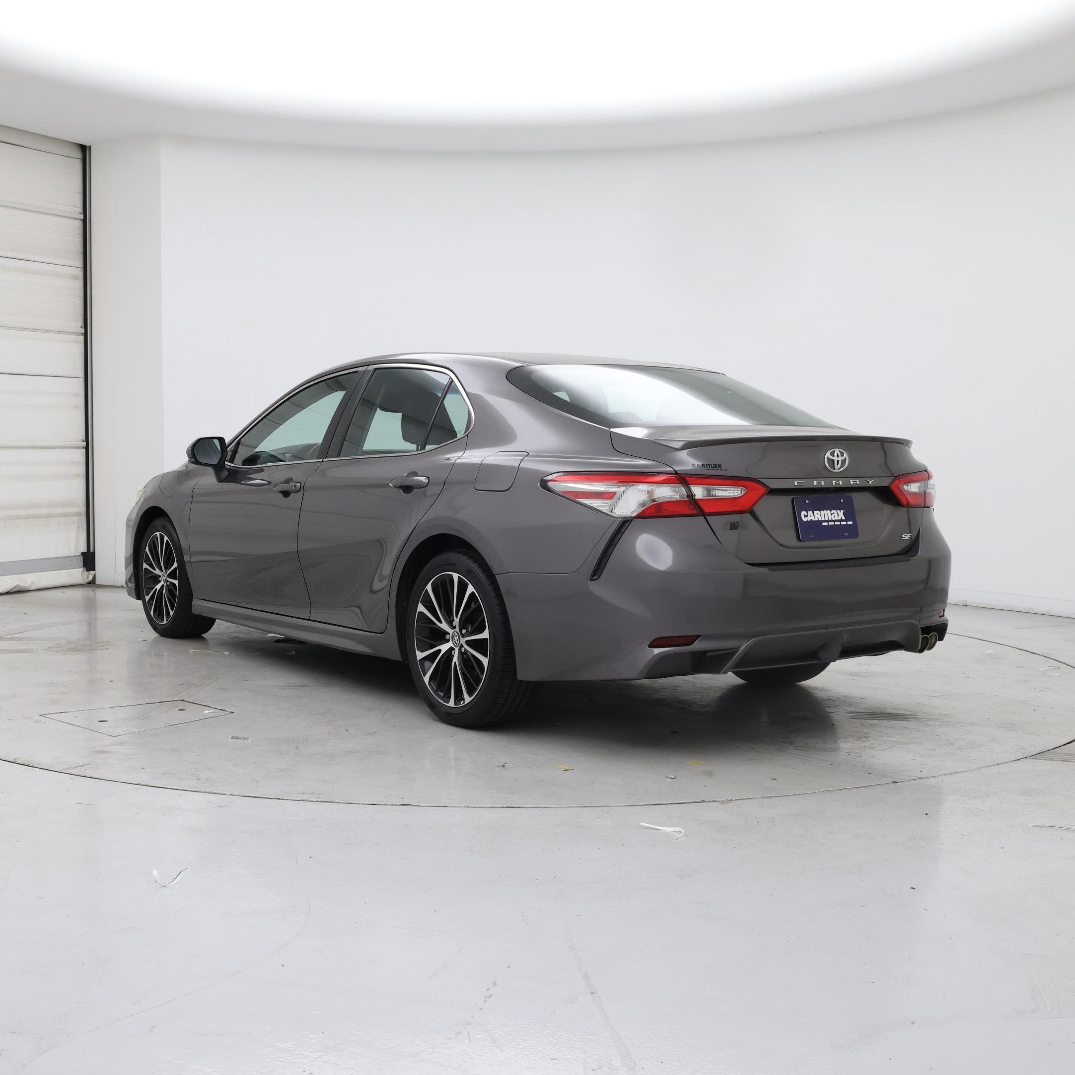 Thumbnail: 2018 Toyota Camry - 2