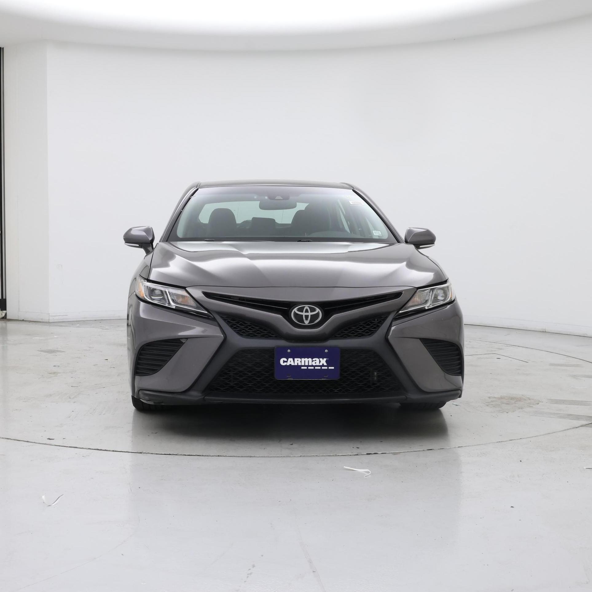 Thumbnail: 2018 Toyota Camry - 5