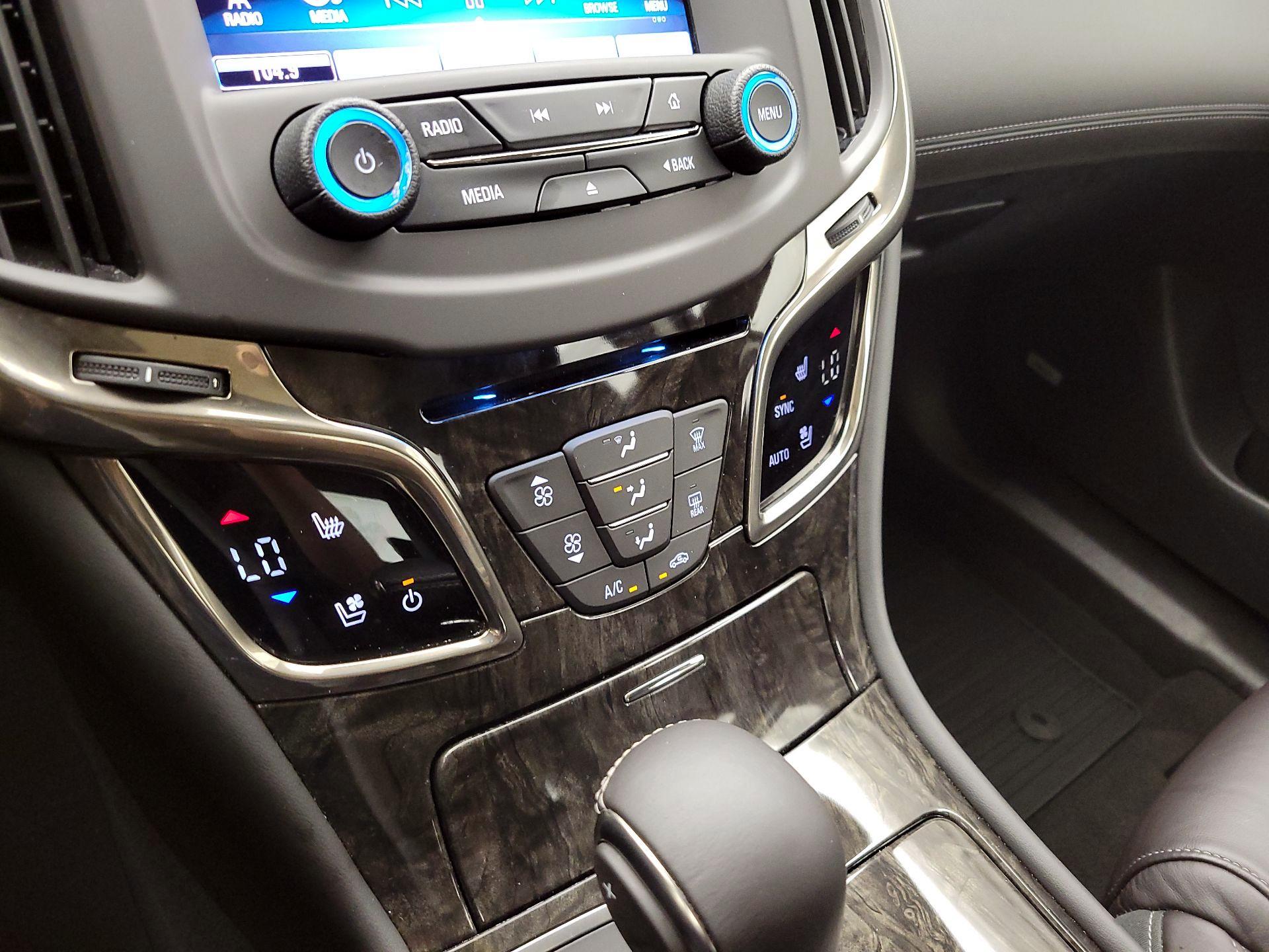 Thumbnail: 2016 Buick LaCrosse - 17