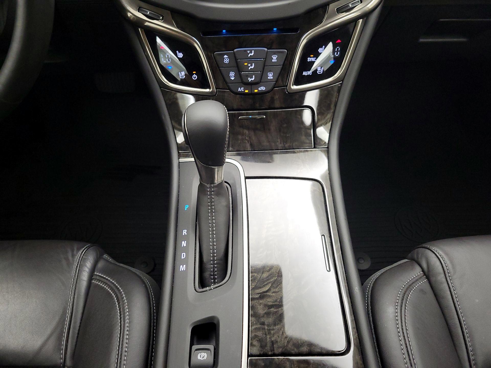 Thumbnail: 2016 Buick LaCrosse - 18
