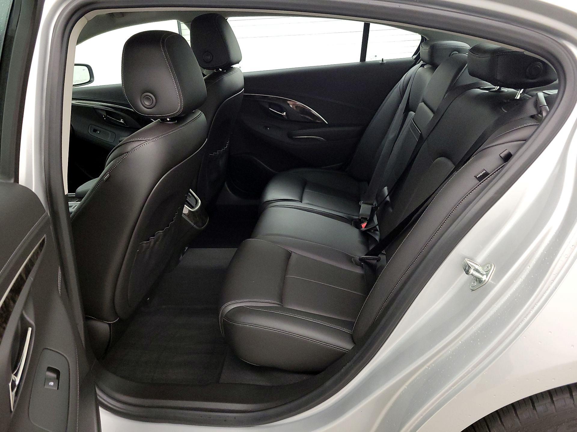 Thumbnail: 2016 Buick LaCrosse - 19