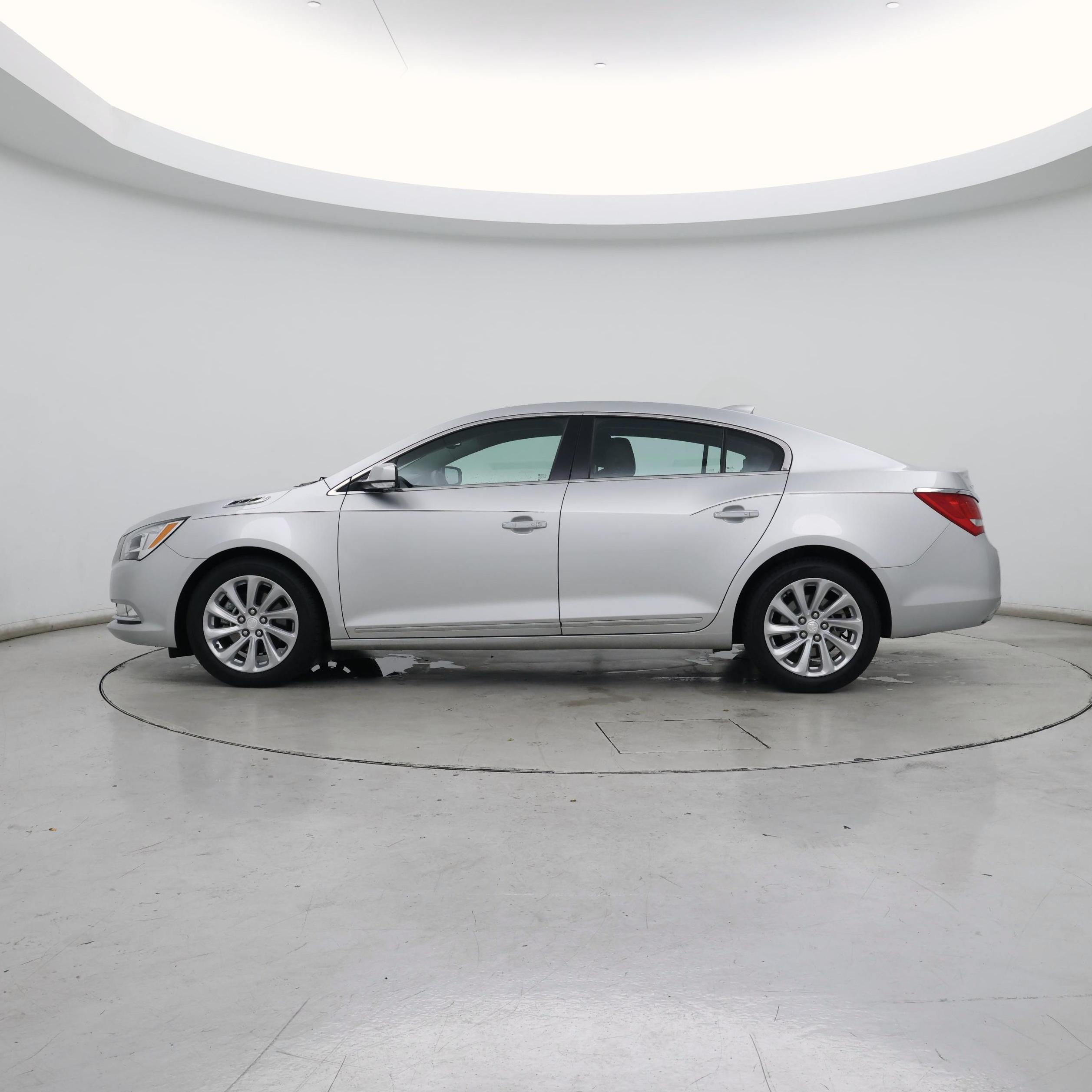 Thumbnail: 2016 Buick LaCrosse - 3