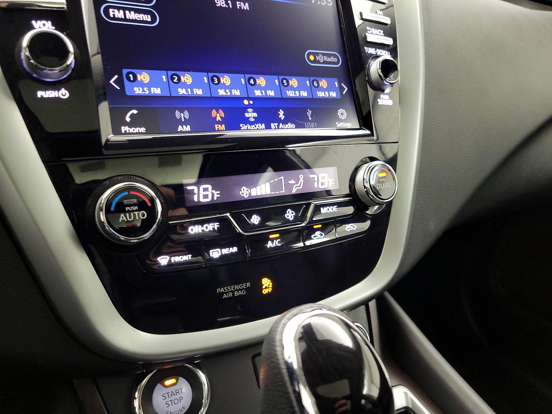Thumbnail: 2019 Nissan Murano - 17