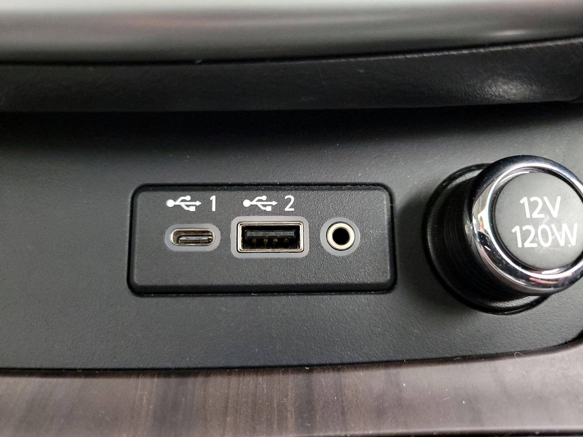 Thumbnail: 2019 Nissan Murano - 19