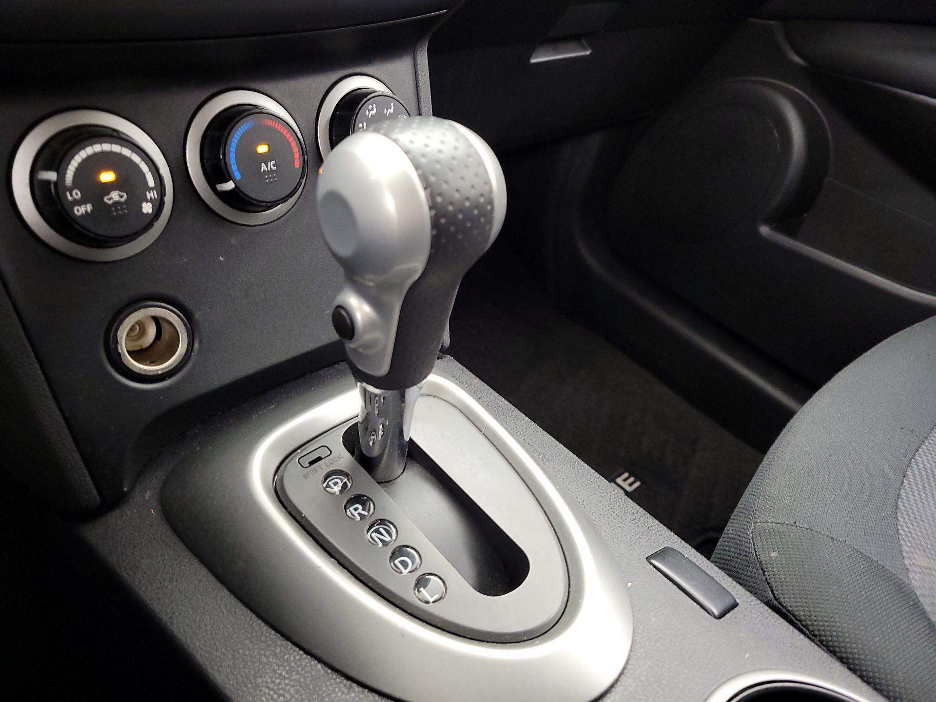 Thumbnail: 2014 Nissan Rogue - 16