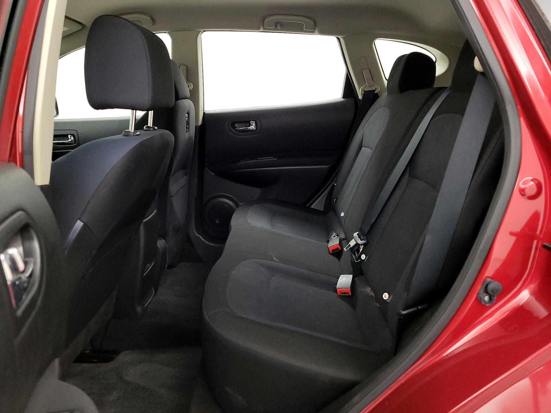 Thumbnail: 2014 Nissan Rogue - 17