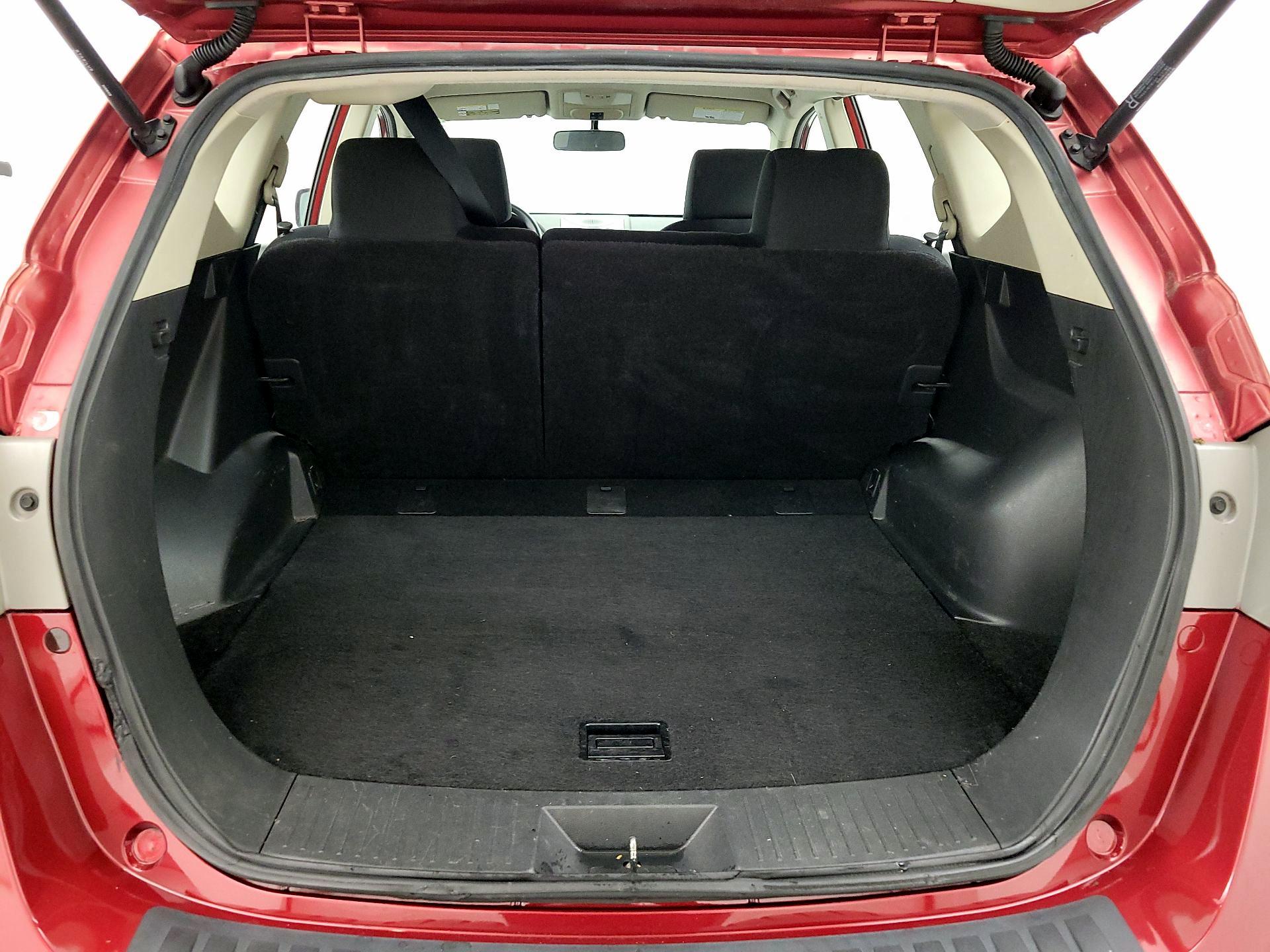 Thumbnail: 2014 Nissan Rogue - 18