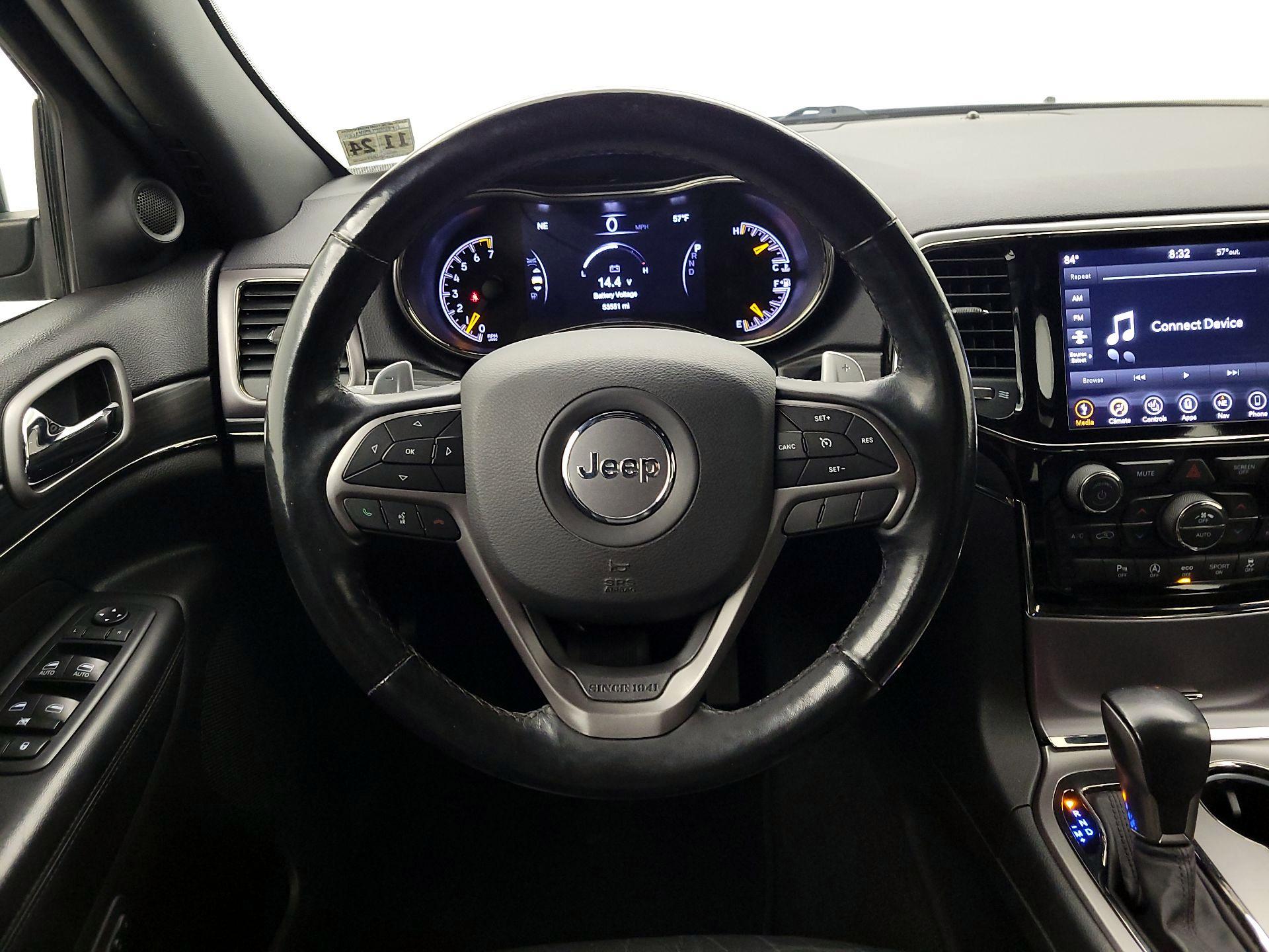 Thumbnail: 2020 Jeep Grand Cherokee - 10