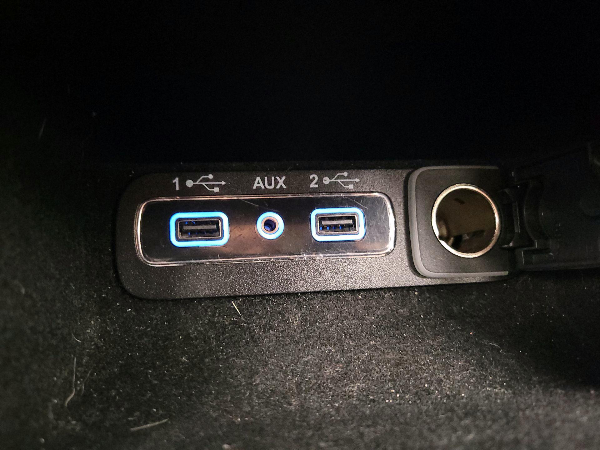 Thumbnail: 2020 Jeep Grand Cherokee - 19