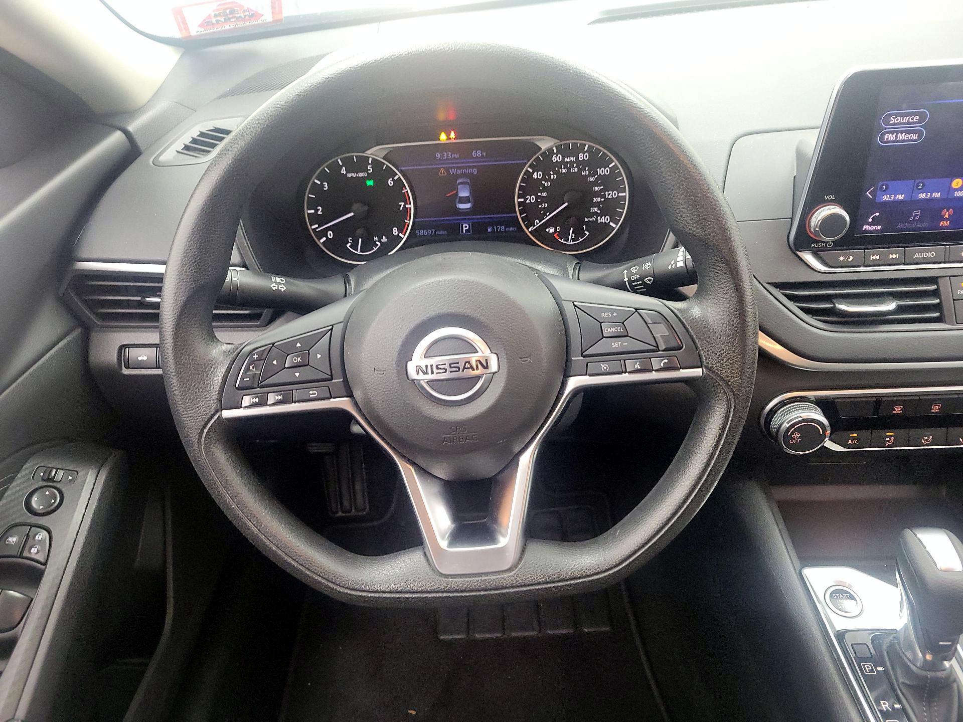 Thumbnail: 2020 Nissan Altima - 10