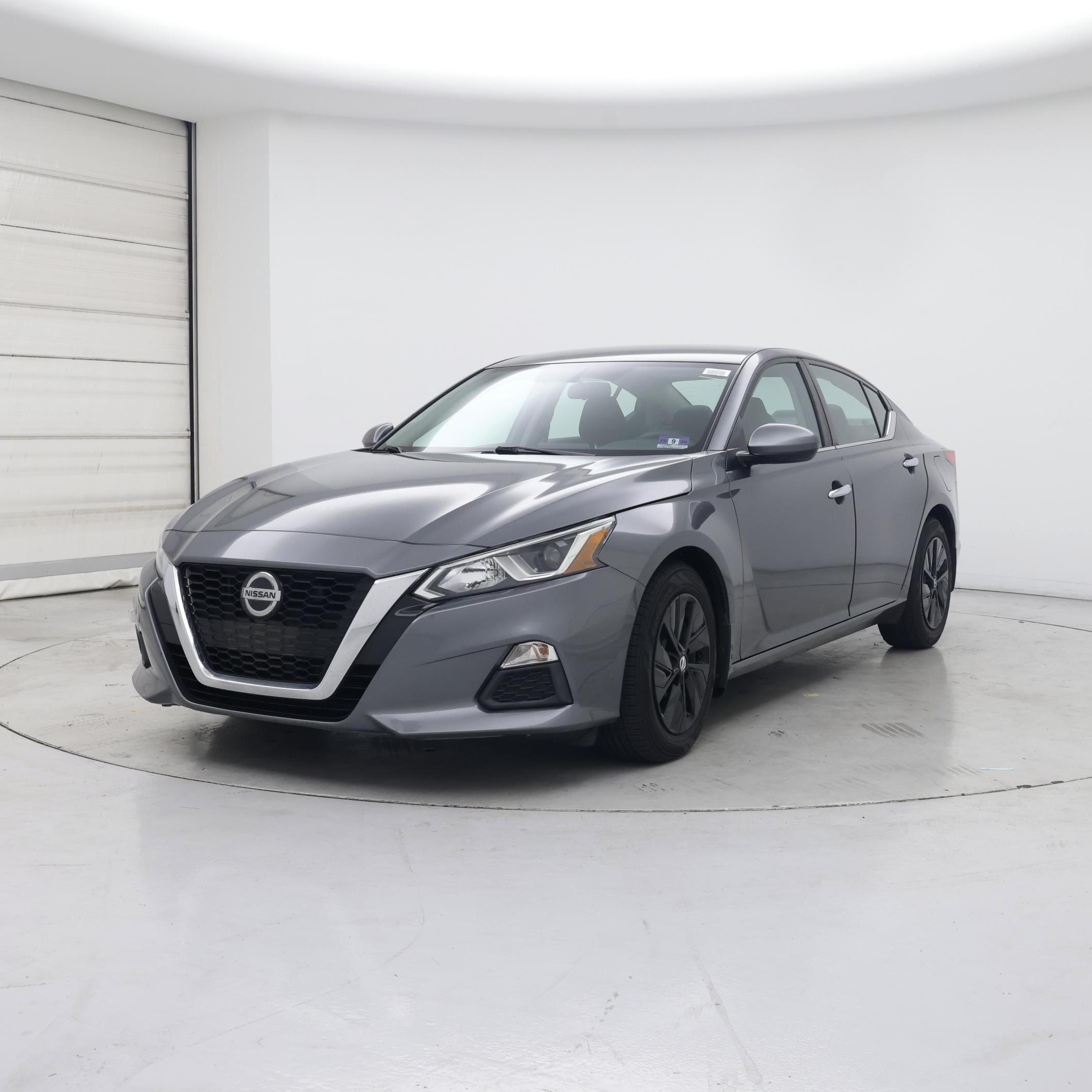 Thumbnail: 2020 Nissan Altima - 4