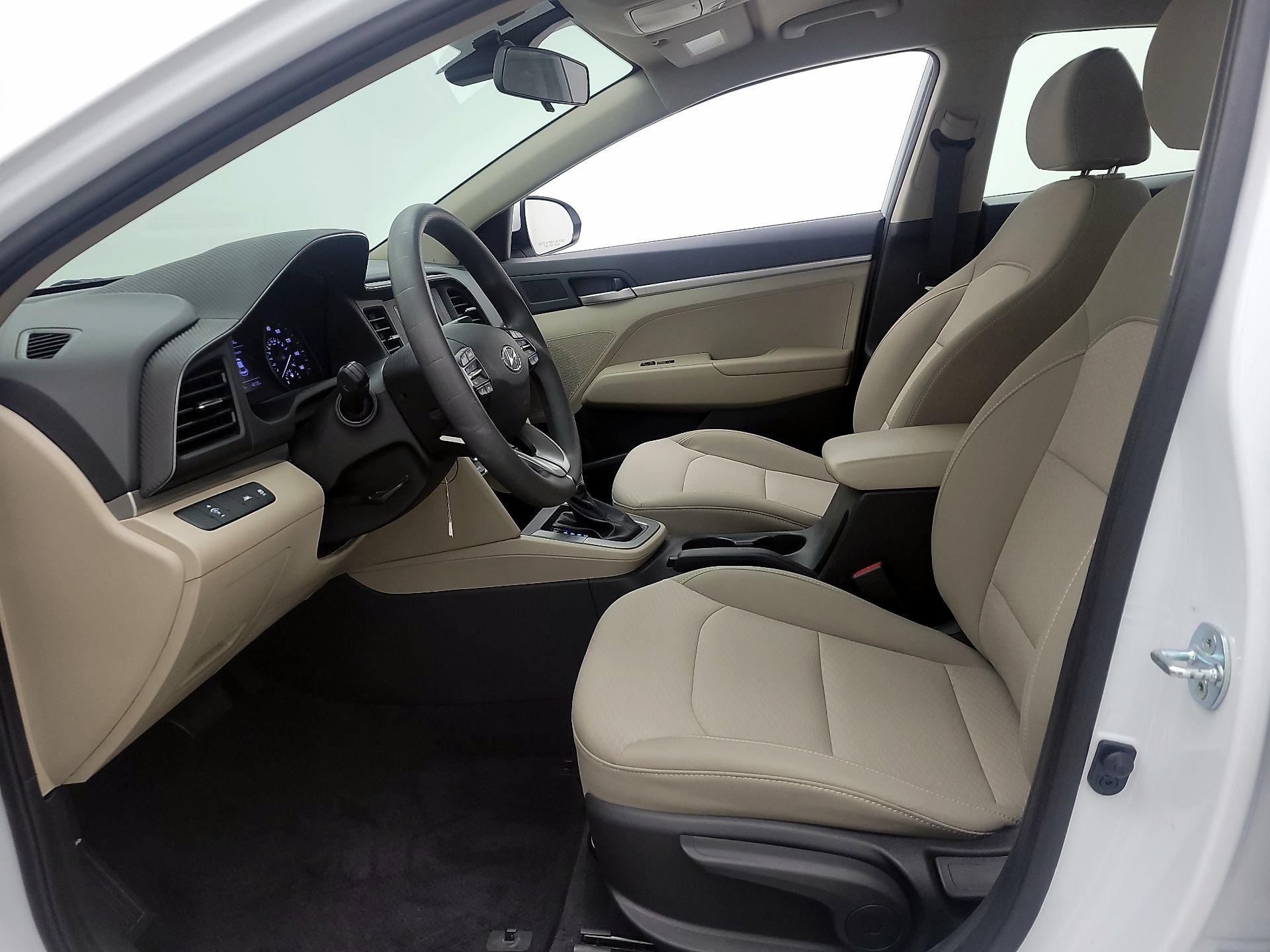 Thumbnail: 2020 Hyundai Elantra - 11