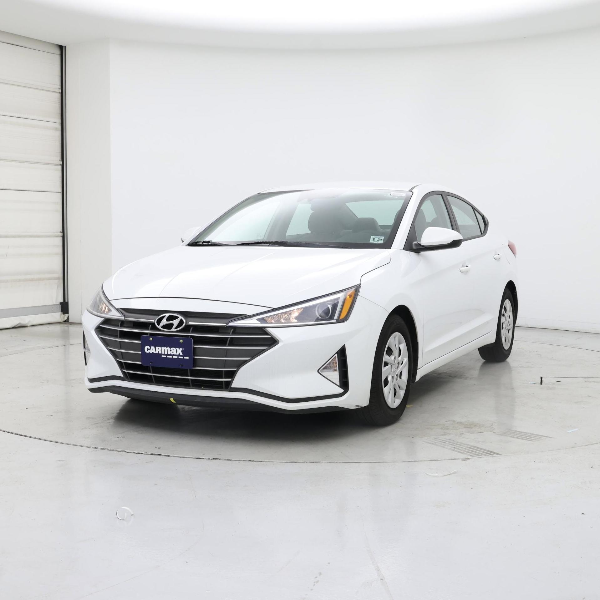 Thumbnail: 2020 Hyundai Elantra - 4