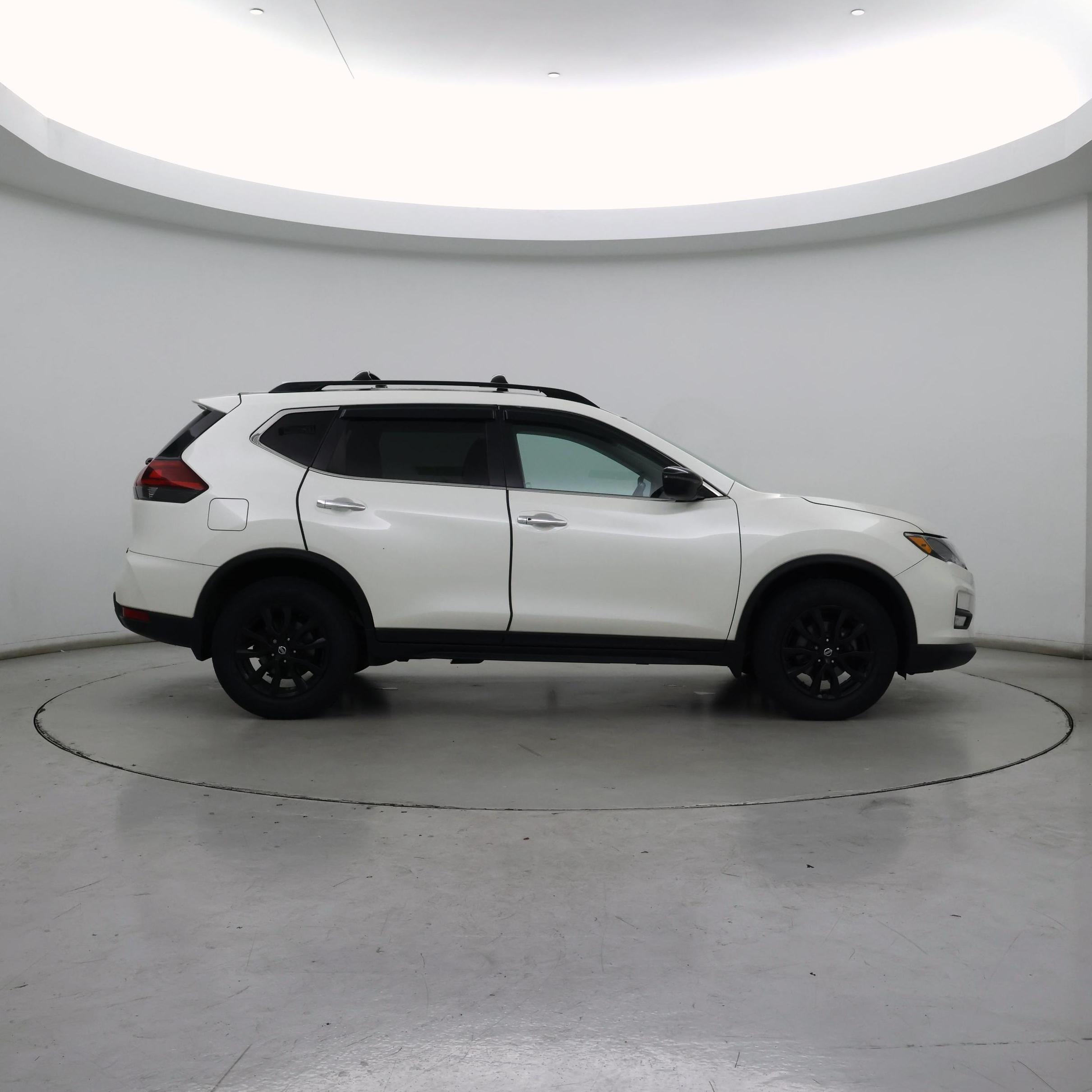 Thumbnail: 2018 Nissan Rogue - 7