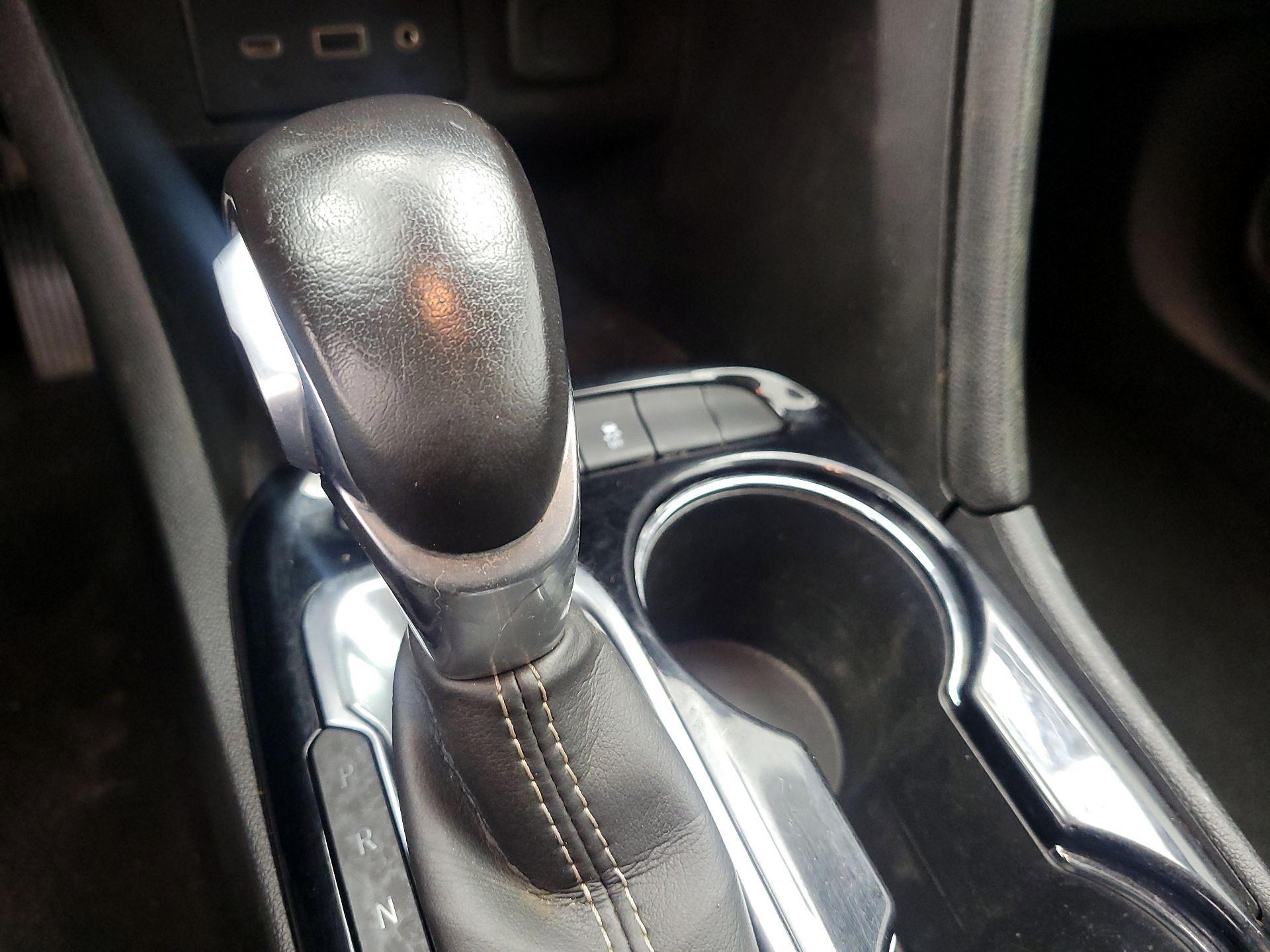 Thumbnail: 2020 Buick Encore GX - 17