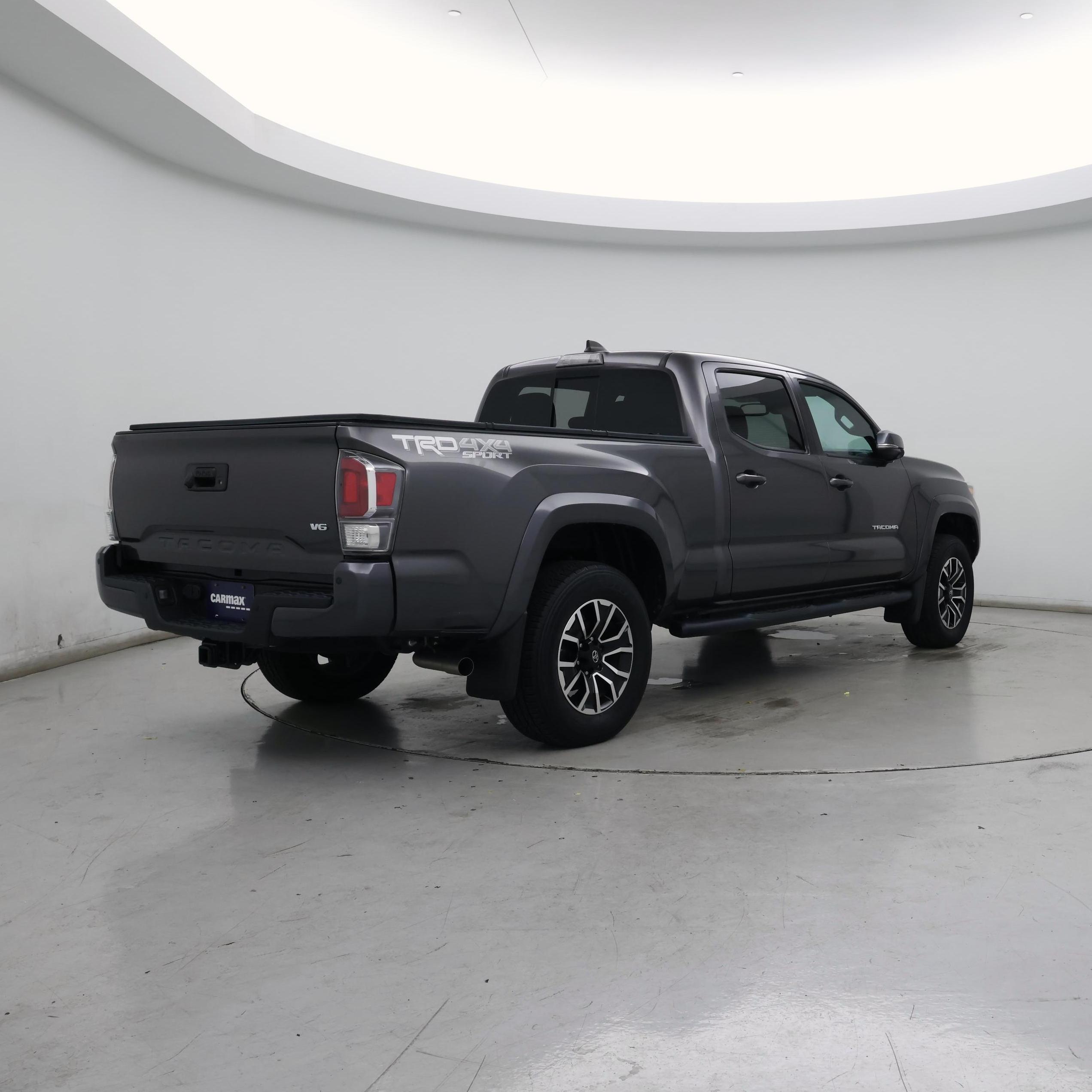 Thumbnail: 2021 Toyota Tacoma - 8