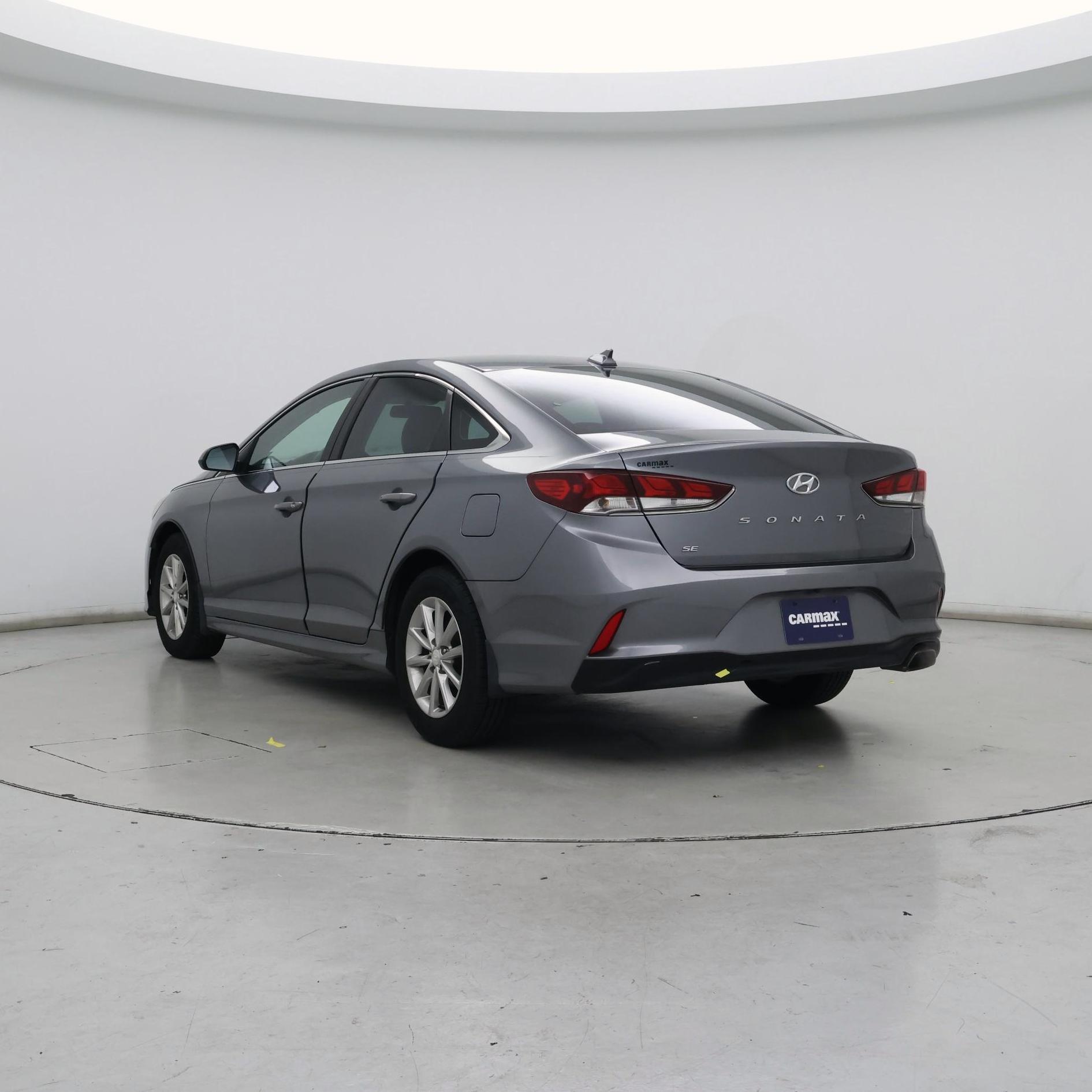 Thumbnail: 2019 Hyundai Sonata - 2