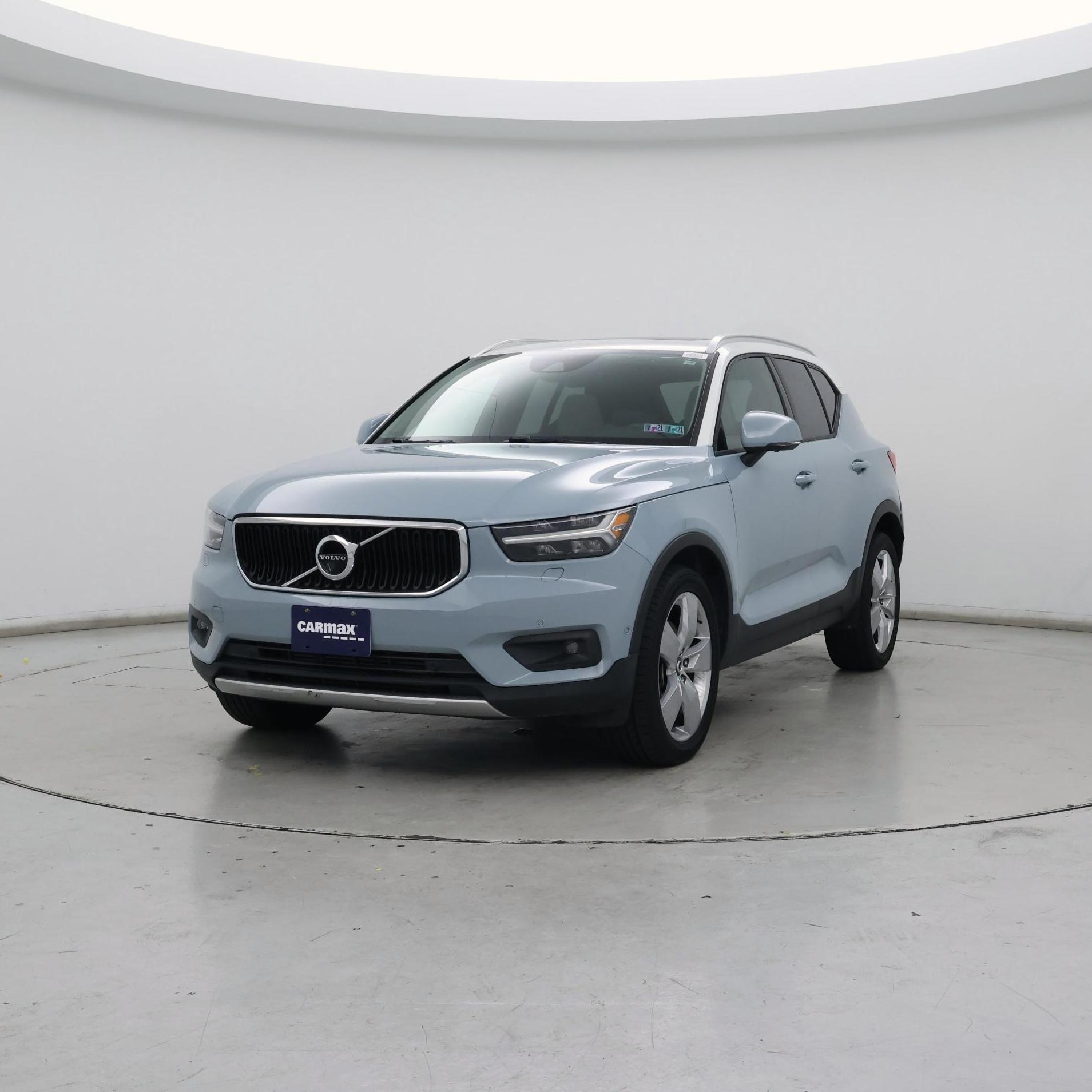 Thumbnail: 2019 Volvo XC40 - 4