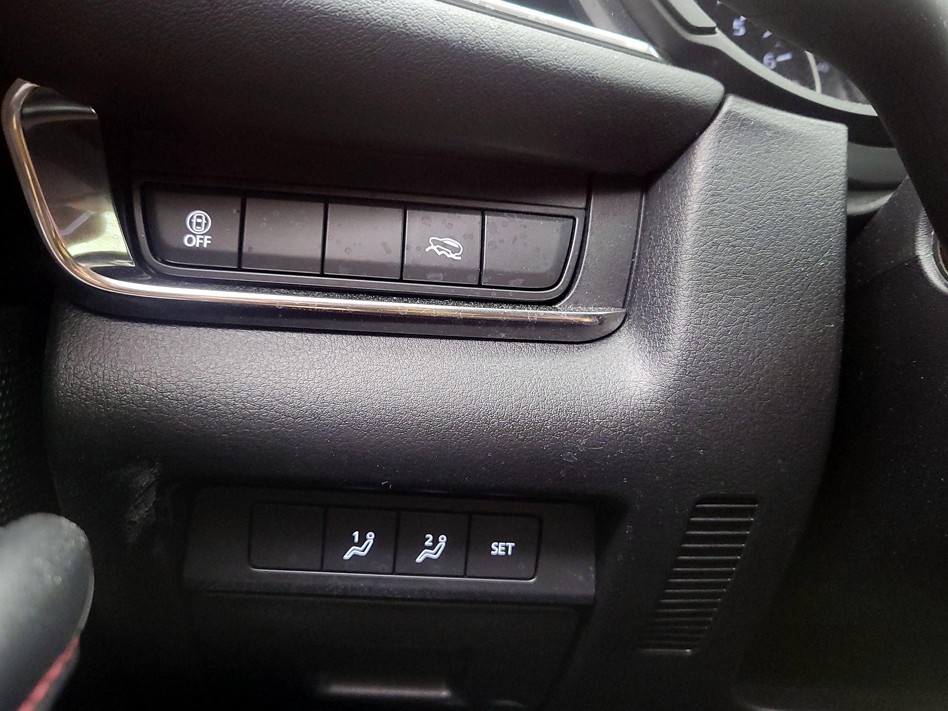 Thumbnail: 2022 Mazda CX-30 - 13