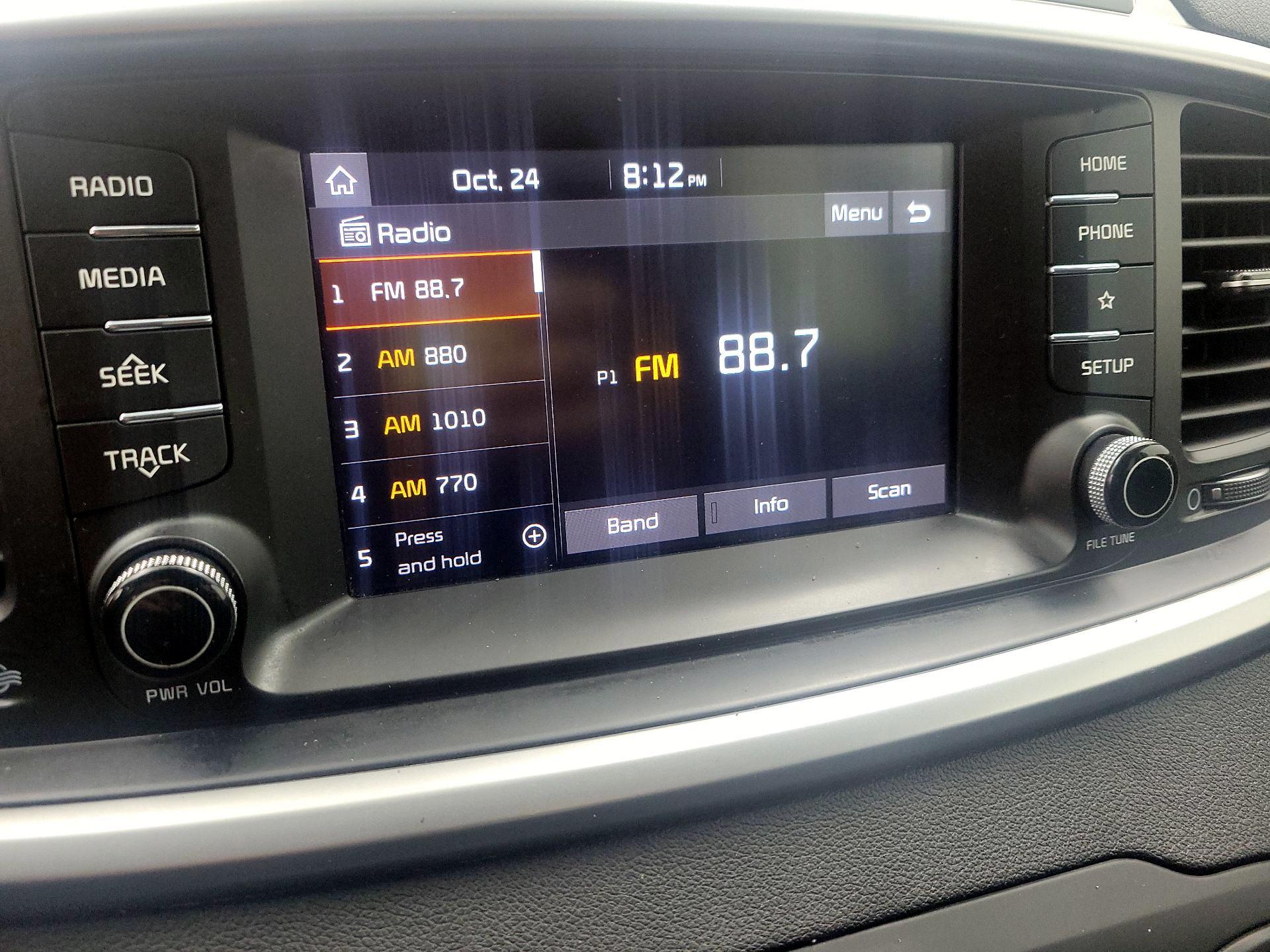 Thumbnail: 2019 Kia Sorento - 15