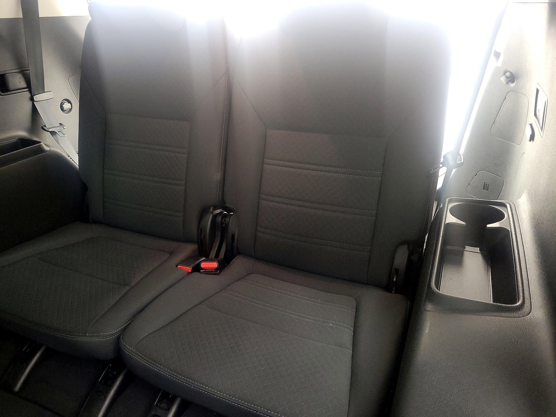 Thumbnail: 2019 Kia Sorento - 20