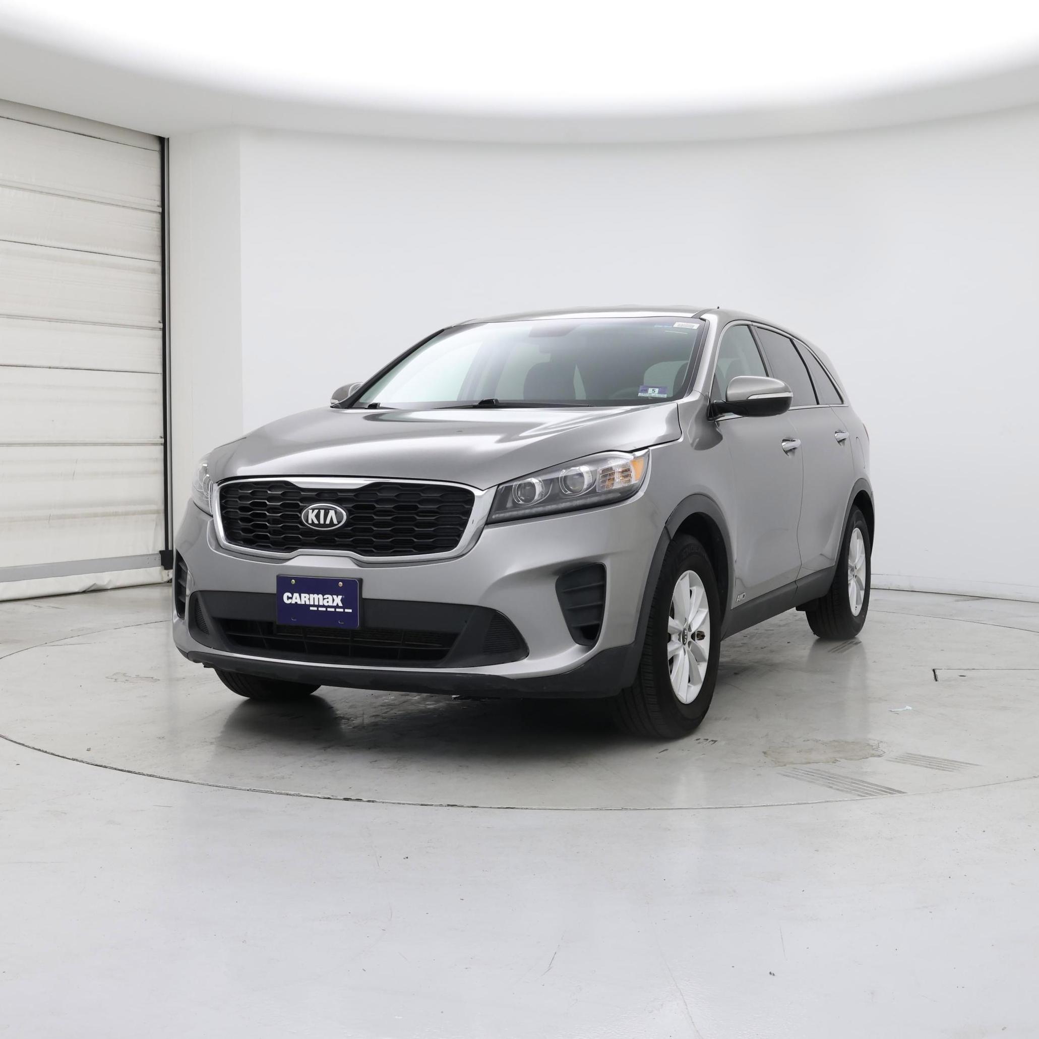 Thumbnail: 2019 Kia Sorento - 4