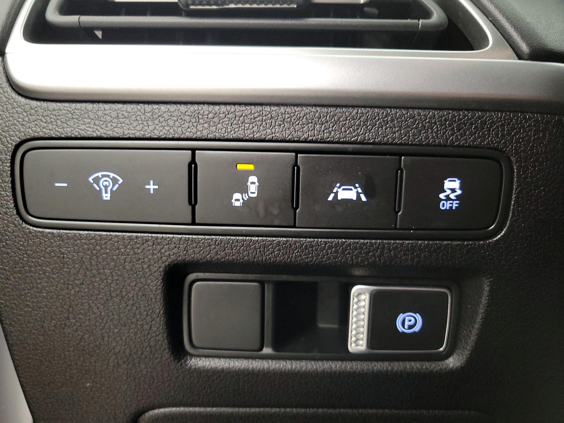 Thumbnail: 2022 Hyundai Palisade - 13