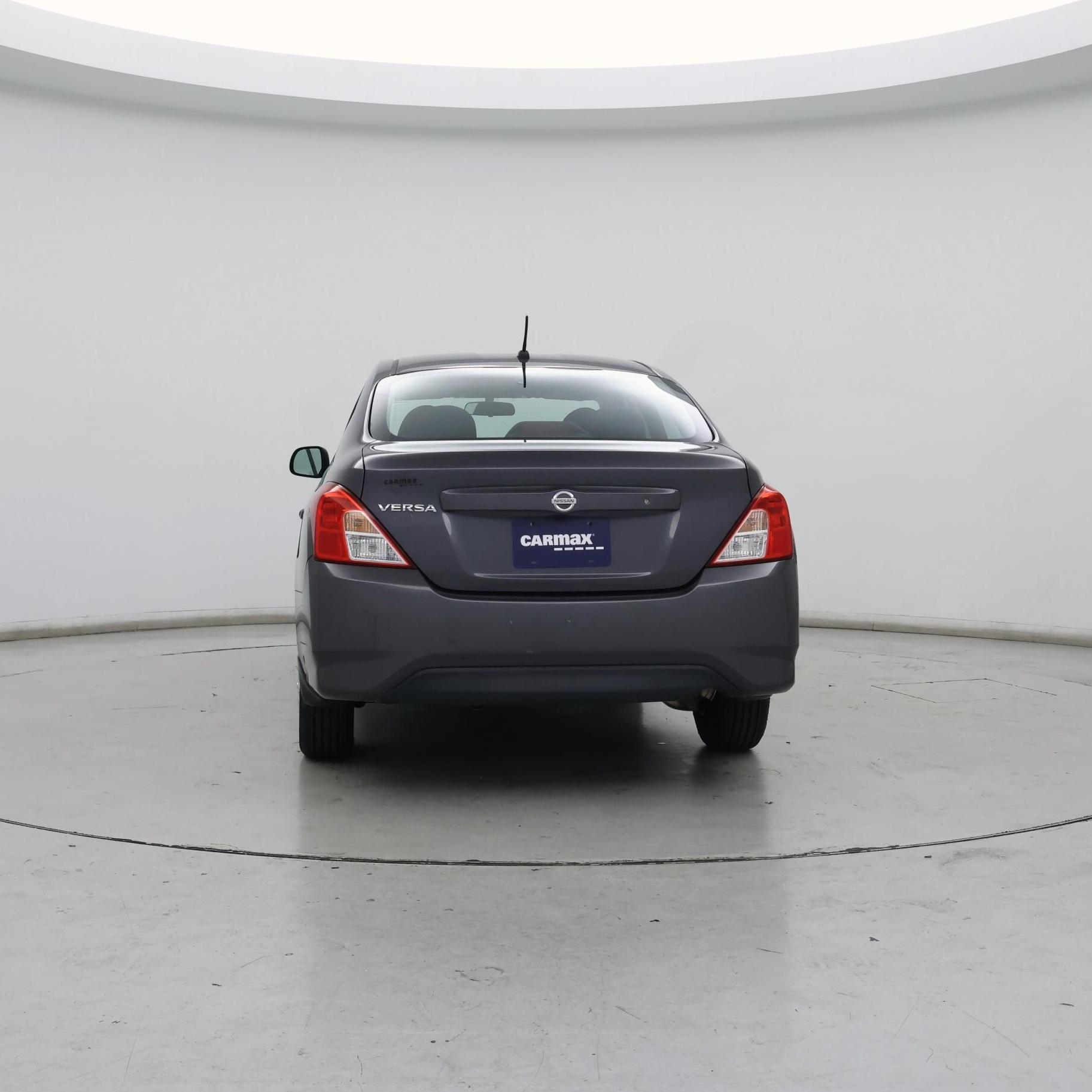 Thumbnail: 2015 Nissan Versa - 6