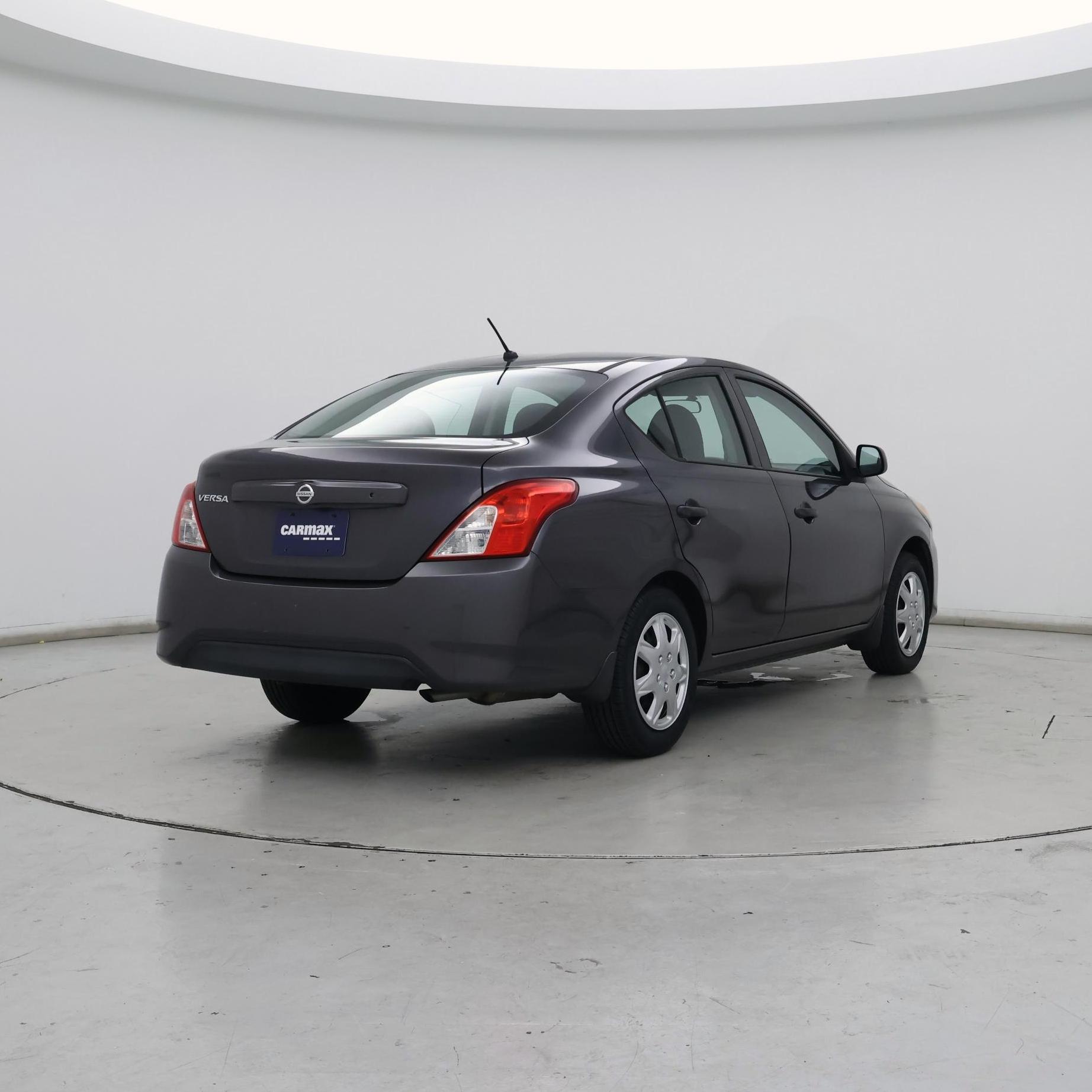 Thumbnail: 2015 Nissan Versa - 8