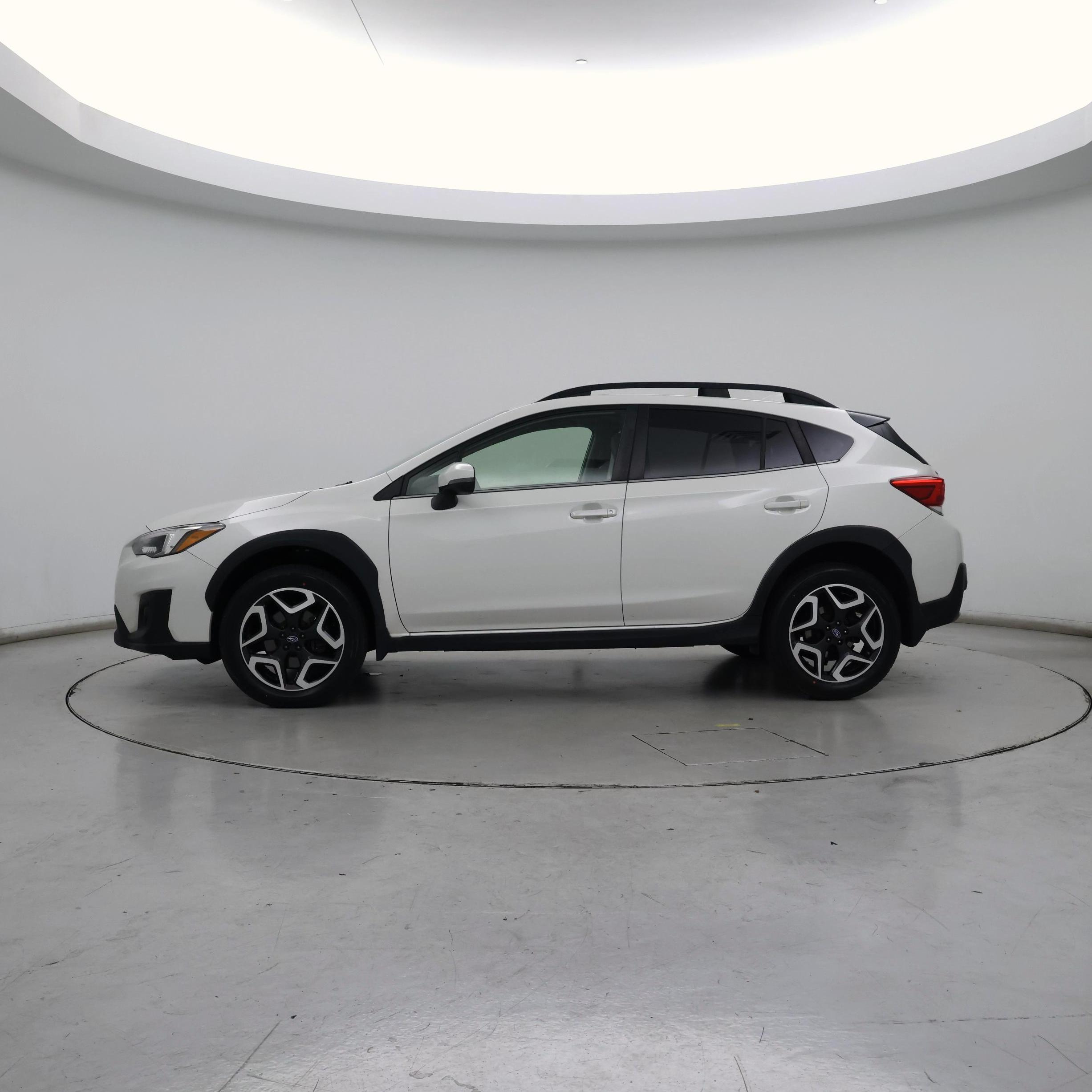 Thumbnail: 2019 Subaru Crosstrek - 3