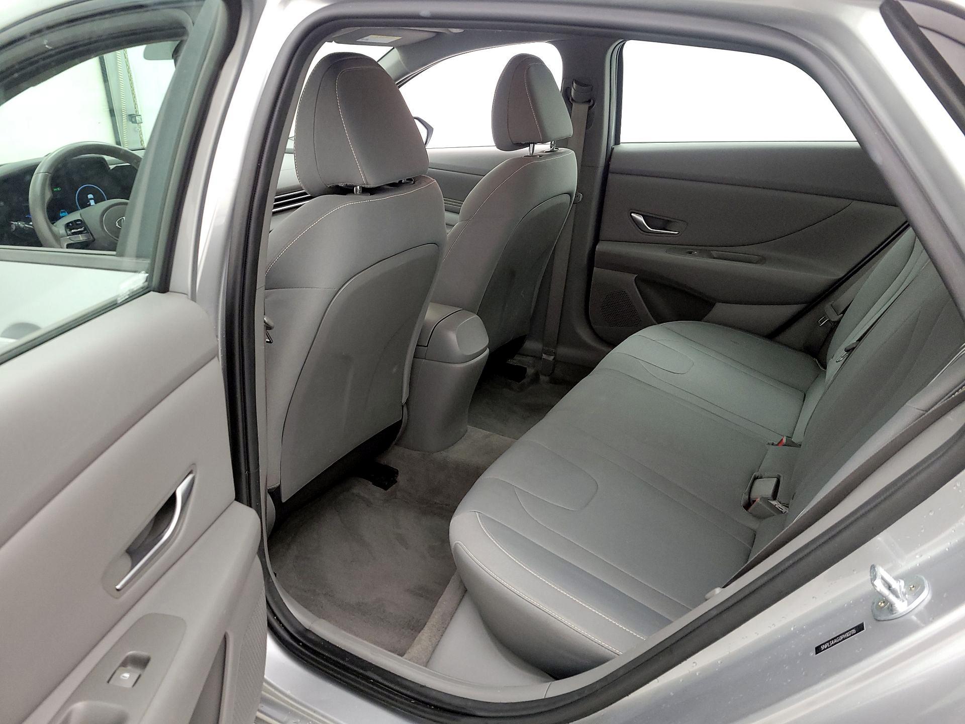 Thumbnail: 2023 Hyundai Elantra - 19