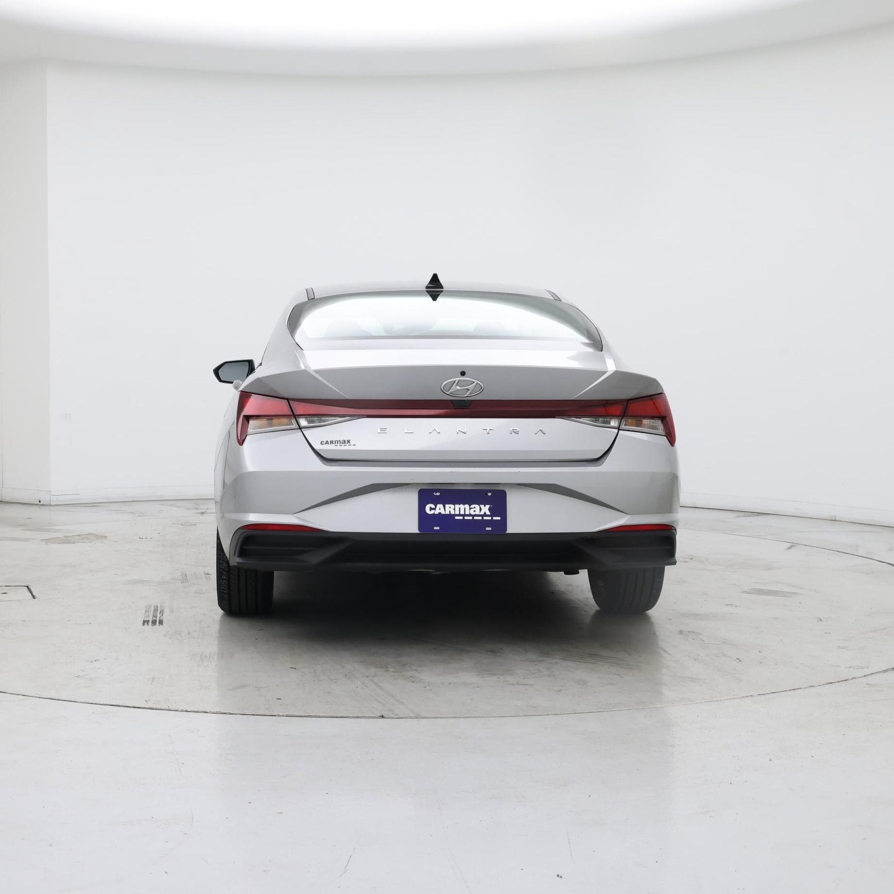 Thumbnail: 2023 Hyundai Elantra - 6