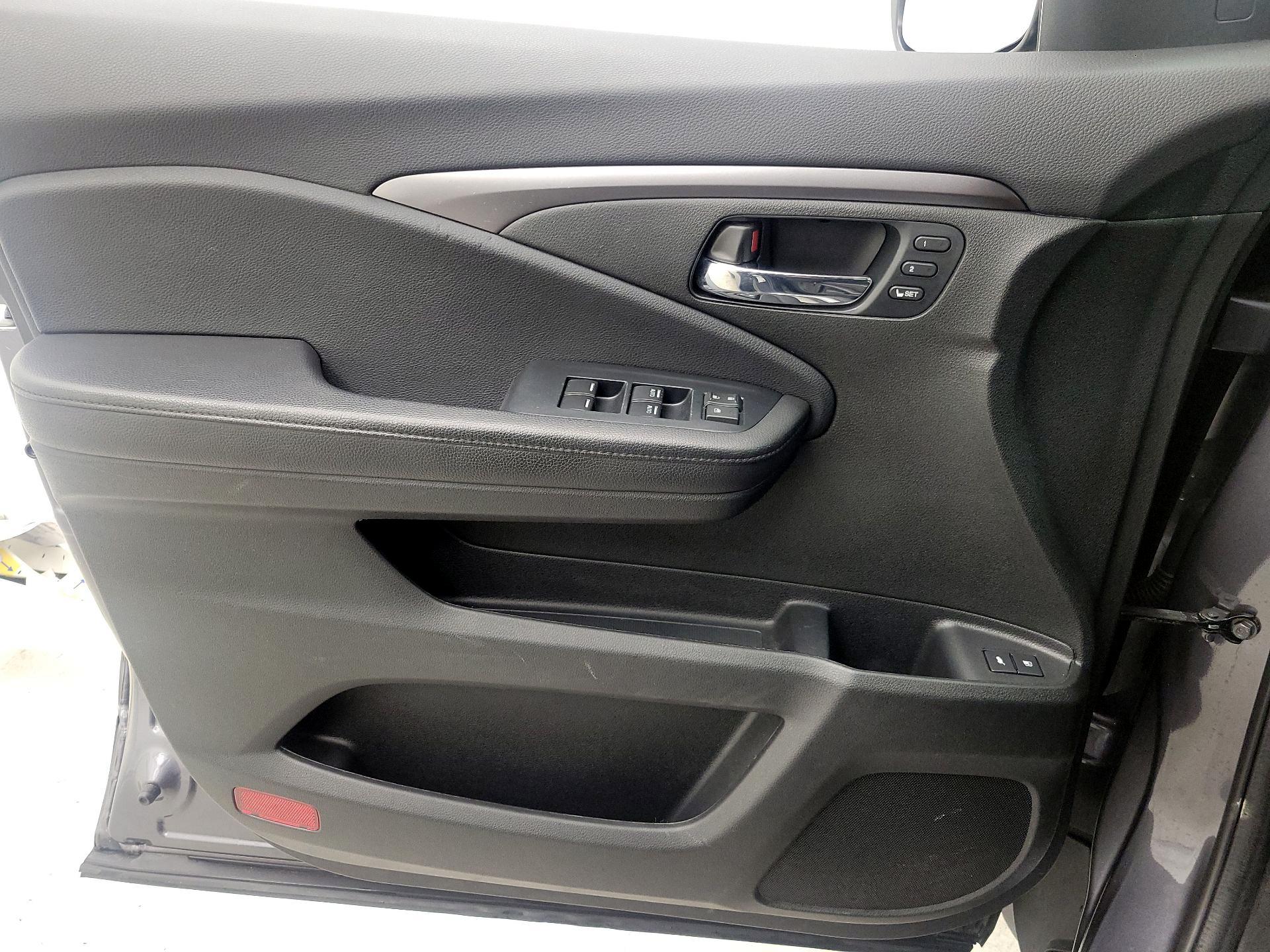 Thumbnail: 2022 Honda Pilot - 12