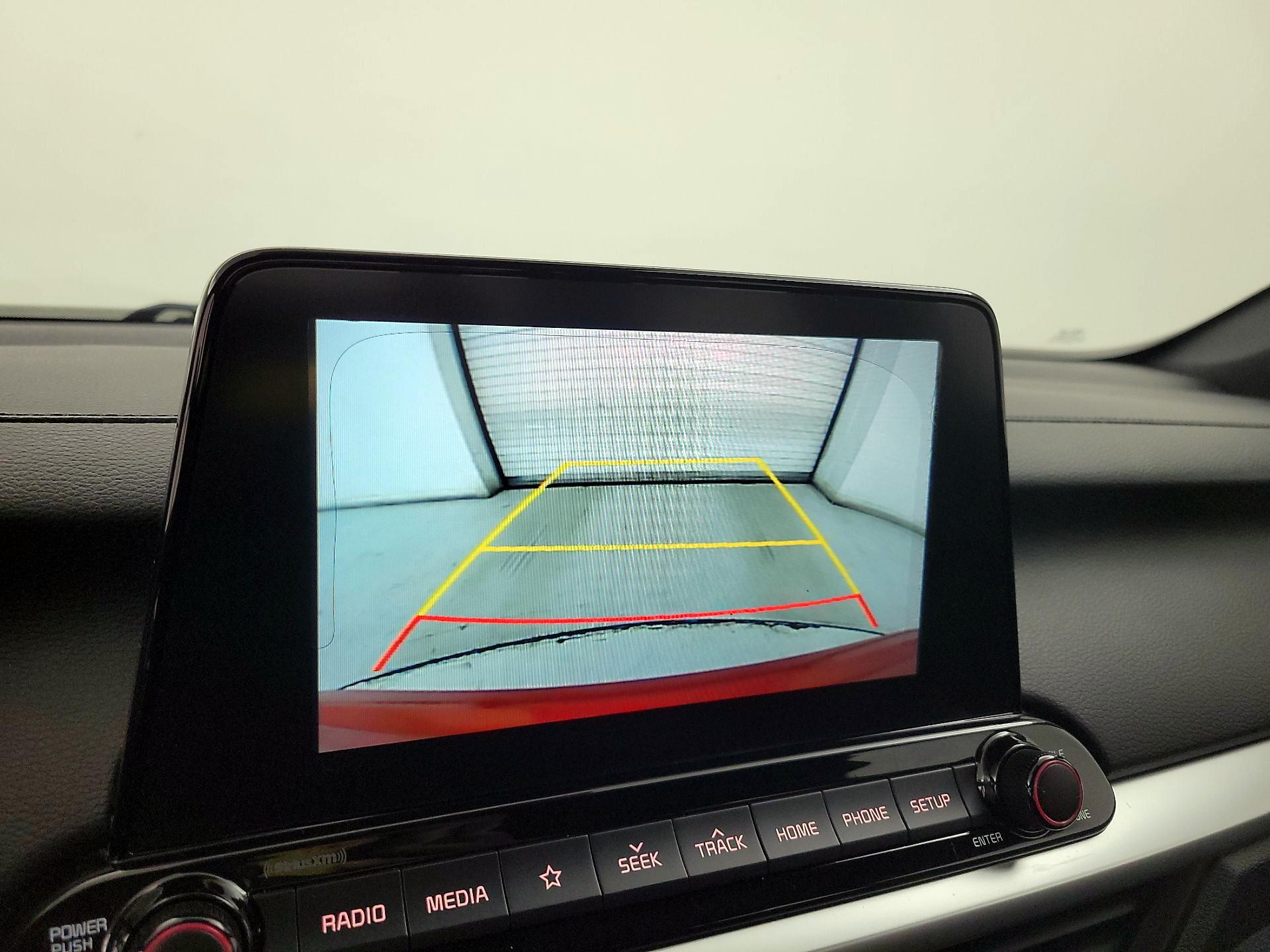 Thumbnail: 2020 Kia Forte - 14