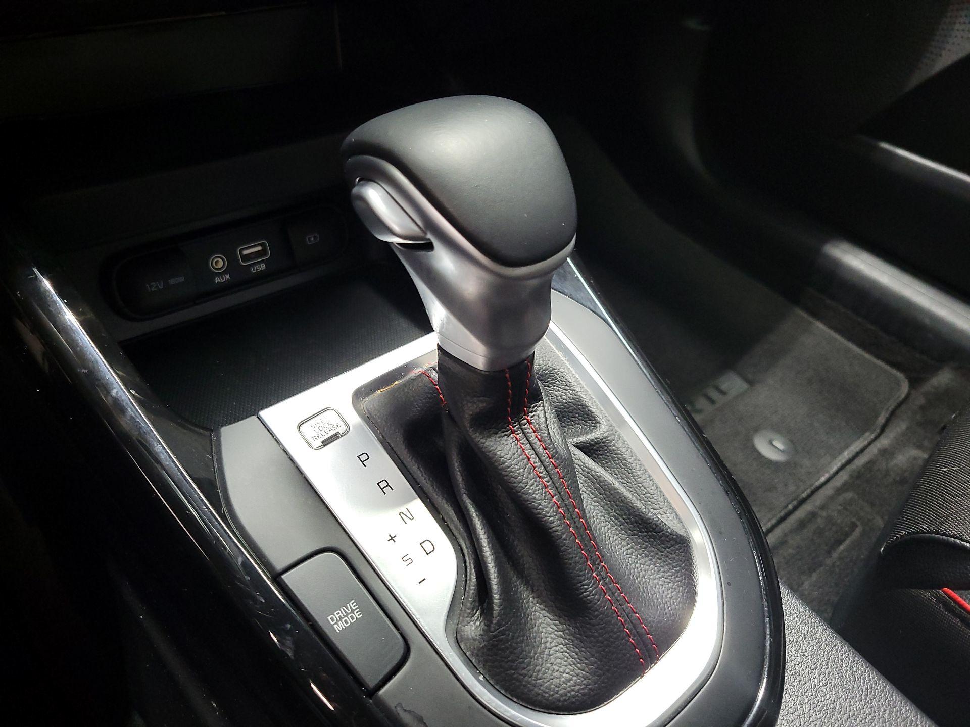 Thumbnail: 2020 Kia Forte - 17