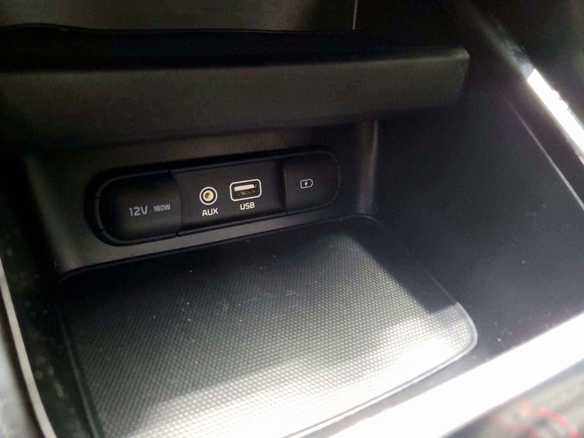 Thumbnail: 2020 Kia Forte - 18