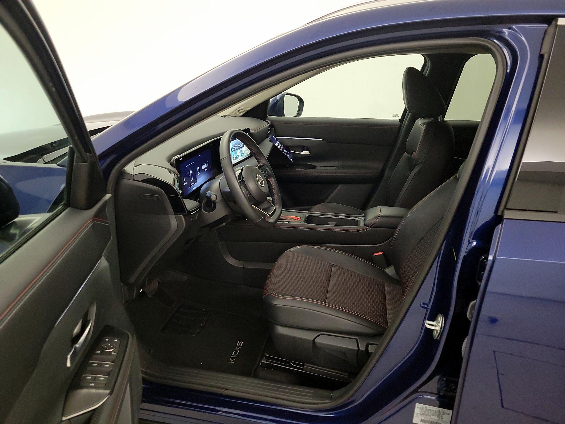 Thumbnail: 2025 Nissan Kicks - 11