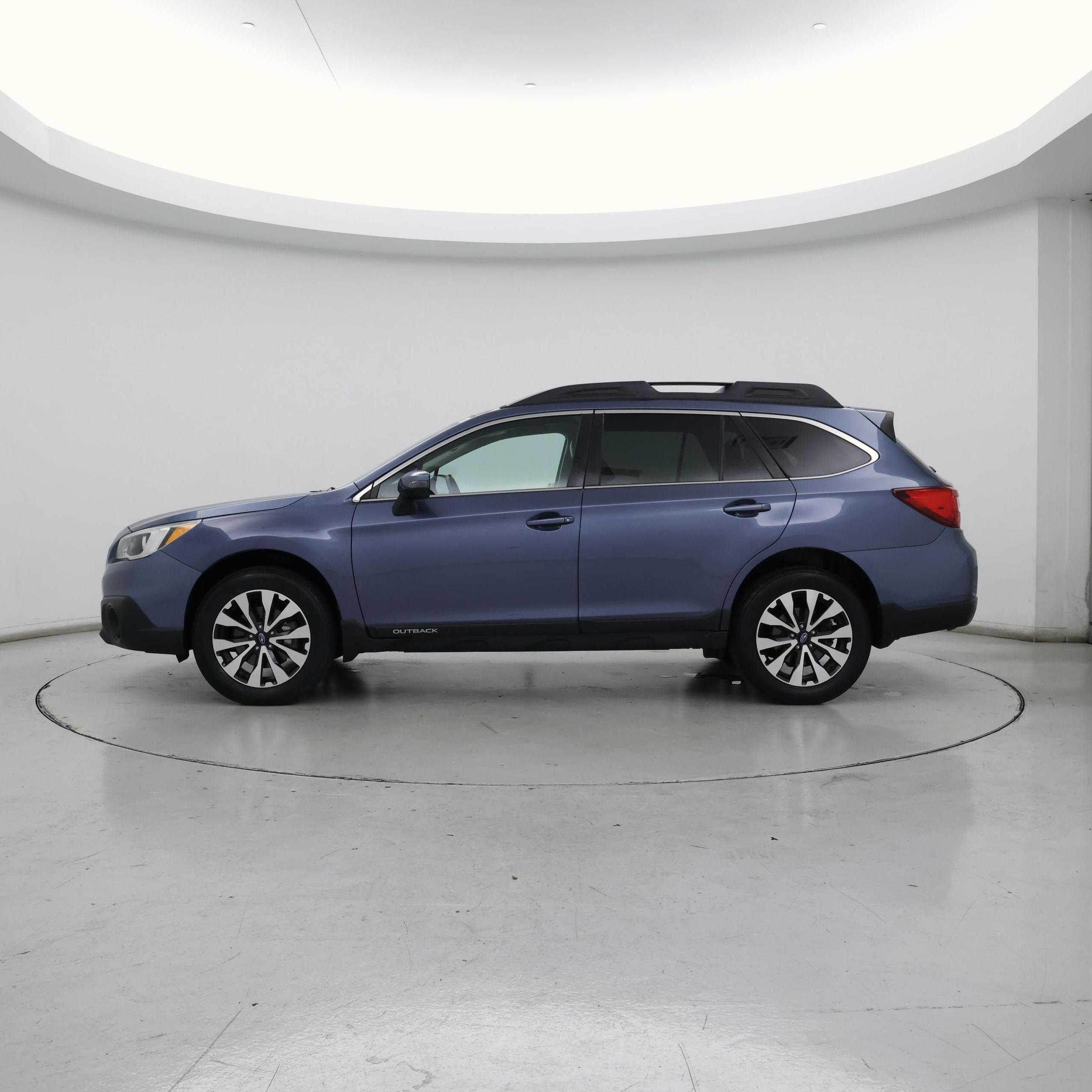 Thumbnail: 2016 Subaru Outback - 3