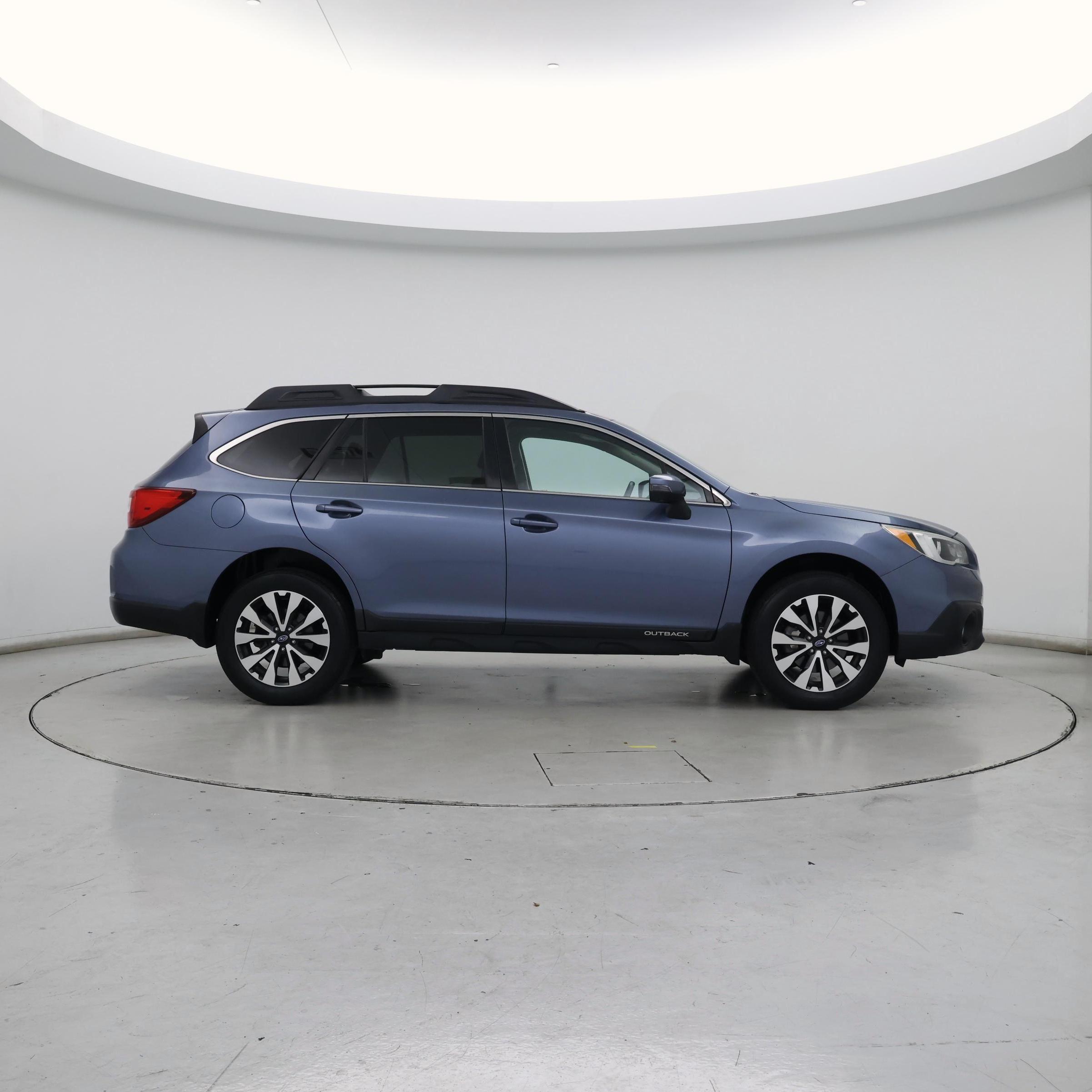 Thumbnail: 2016 Subaru Outback - 7