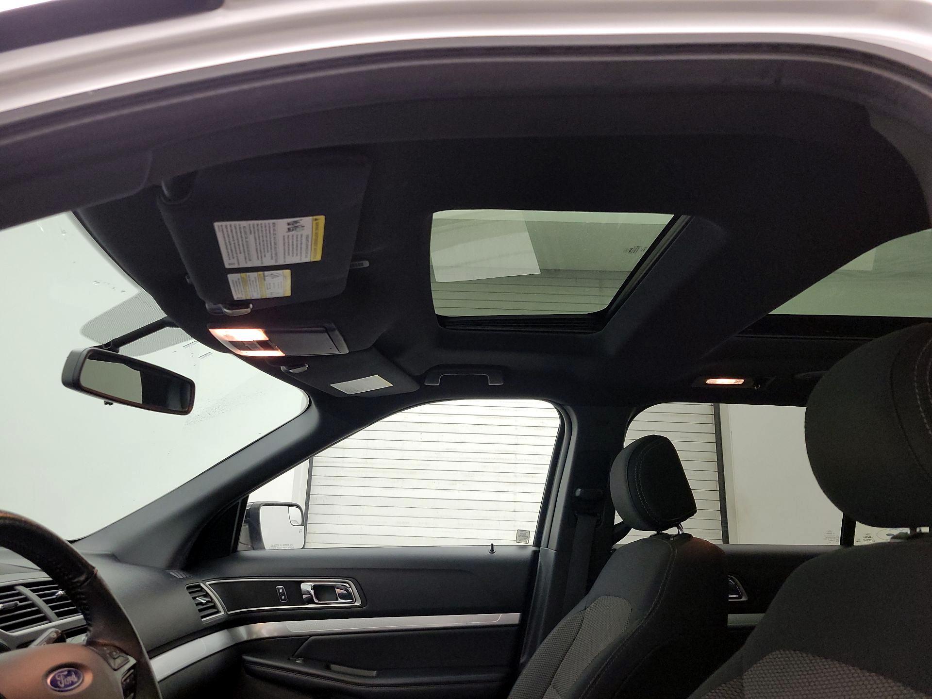 Thumbnail: 2017 Ford Explorer - 19