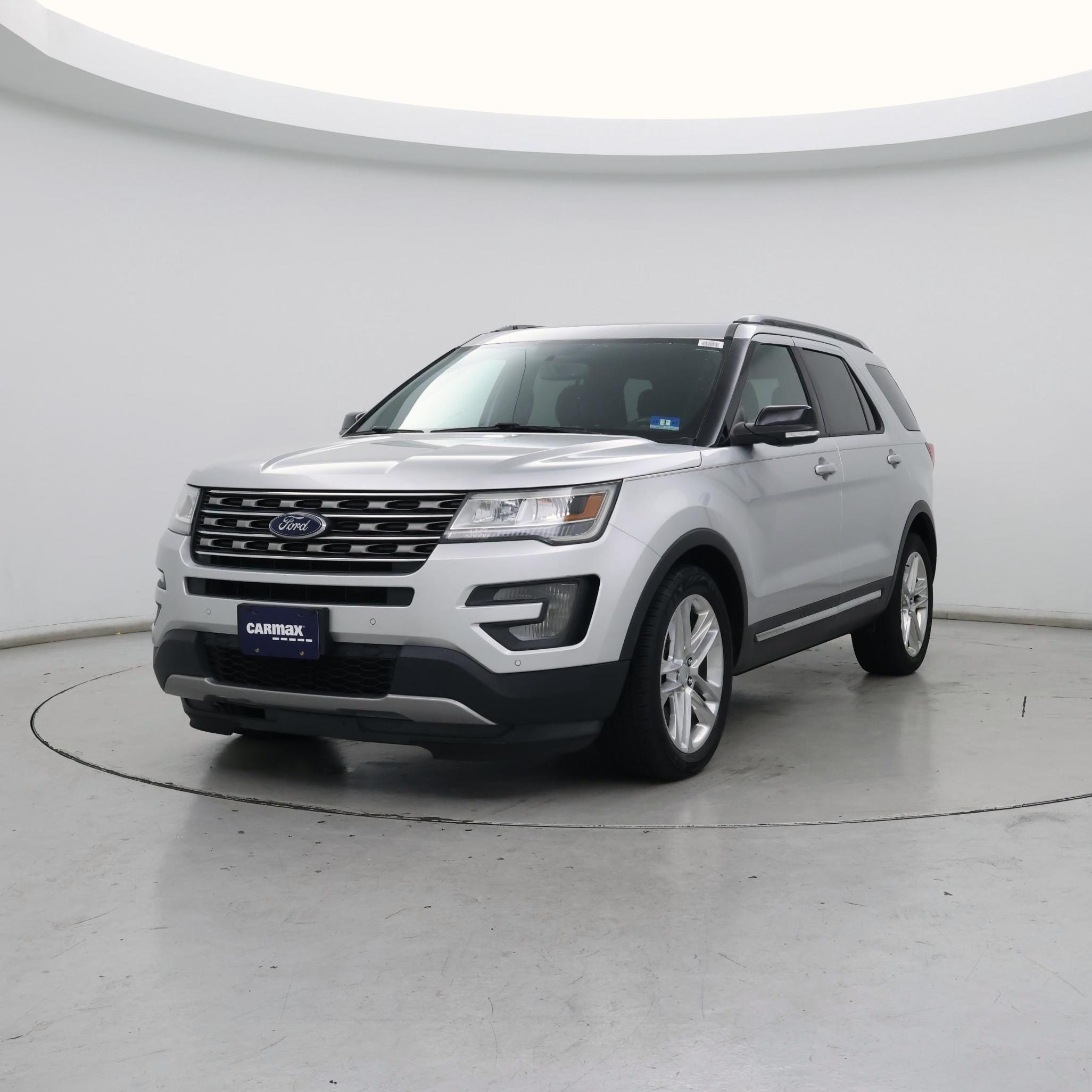 Thumbnail: 2017 Ford Explorer - 4