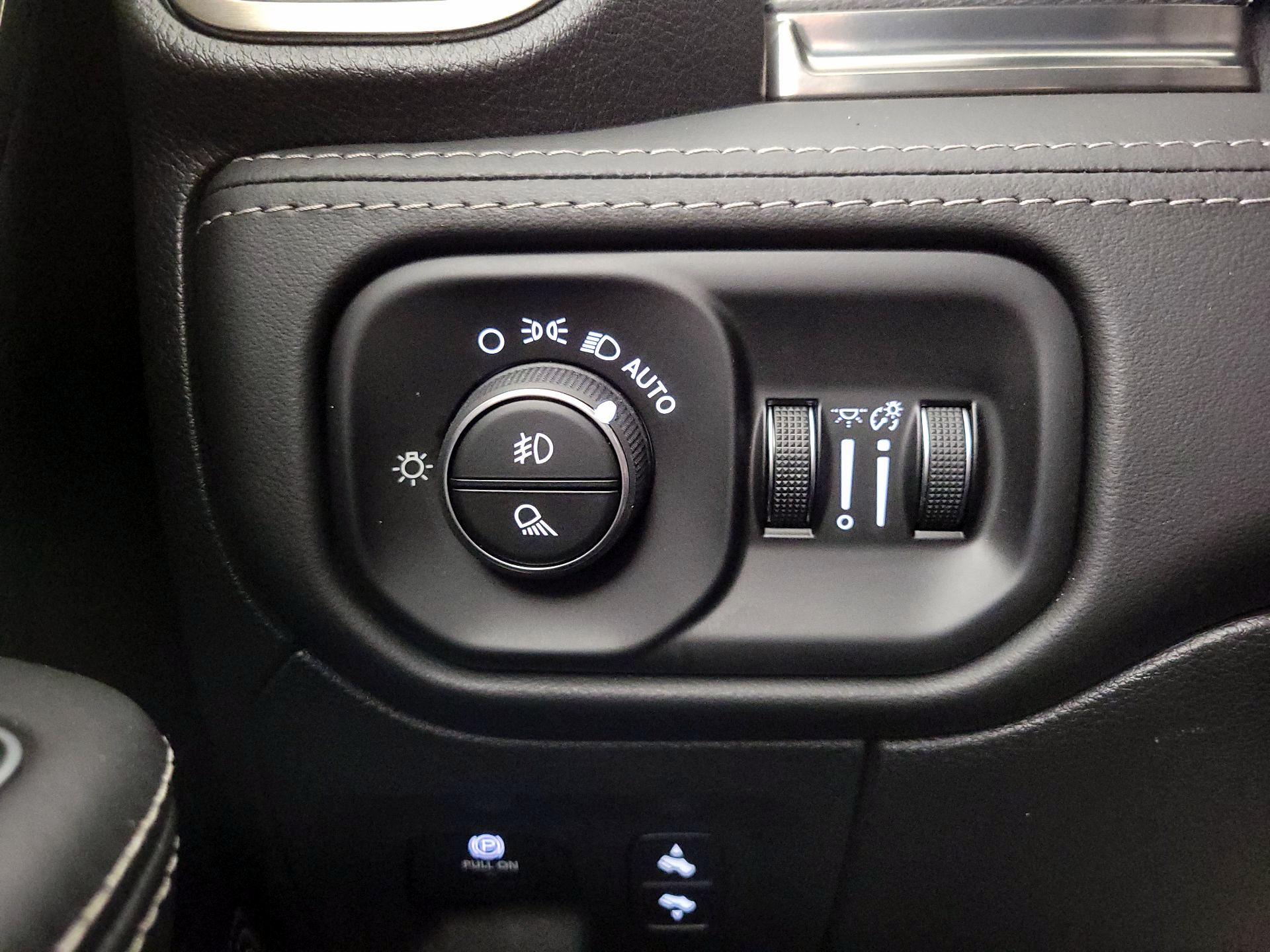 Thumbnail: 2021 RAM 1500 - 13